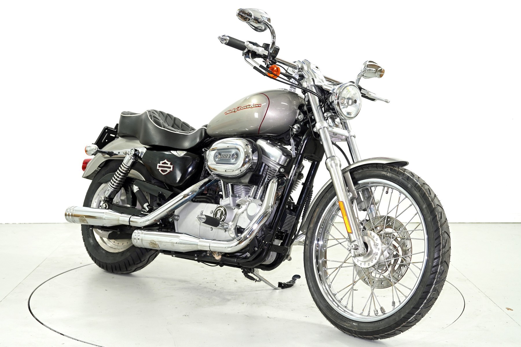 HARLEY-DAVIDSON XL 883 C-image-1