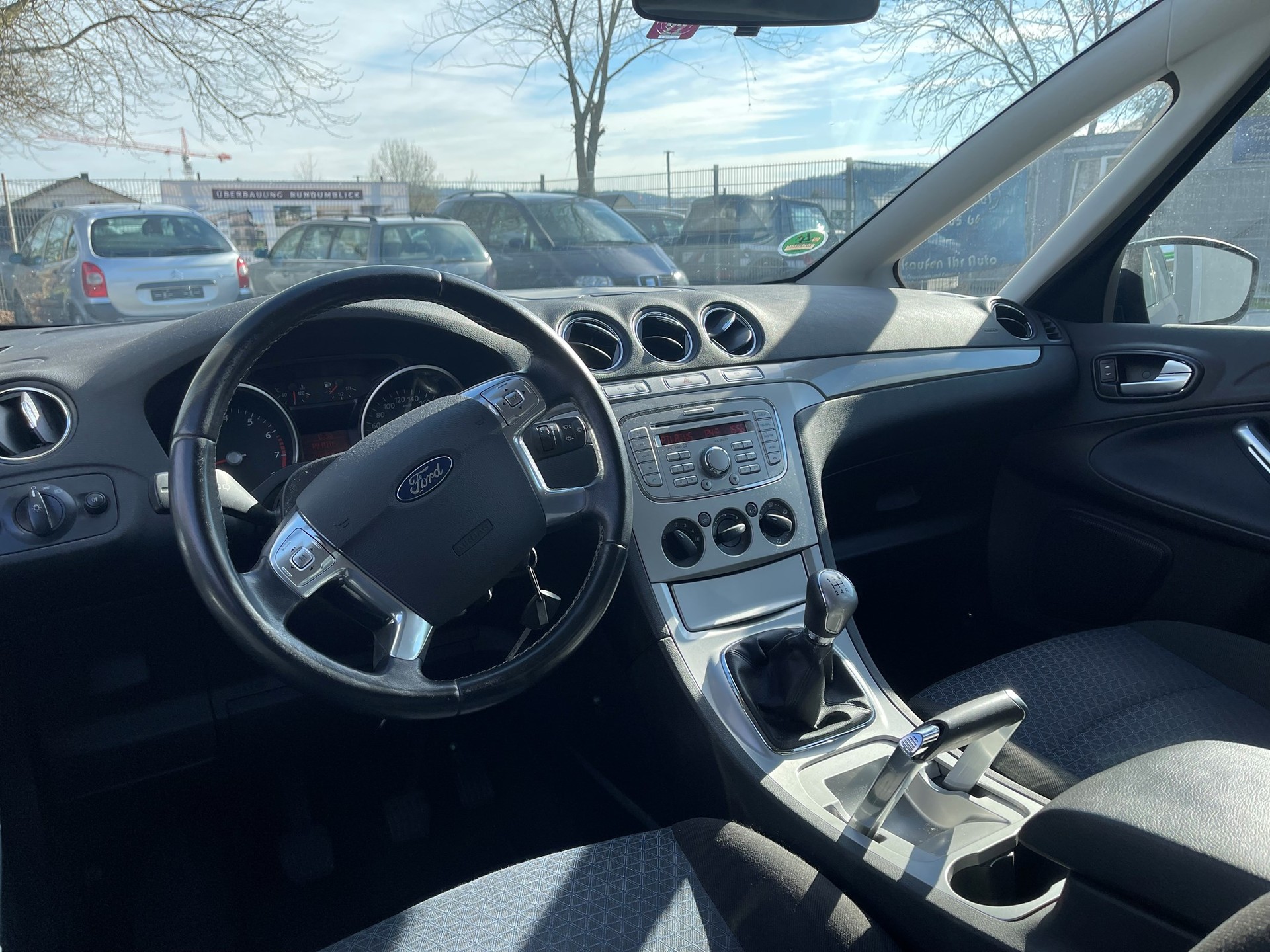 FORD S-Max 2.0i Ambiente-image-9