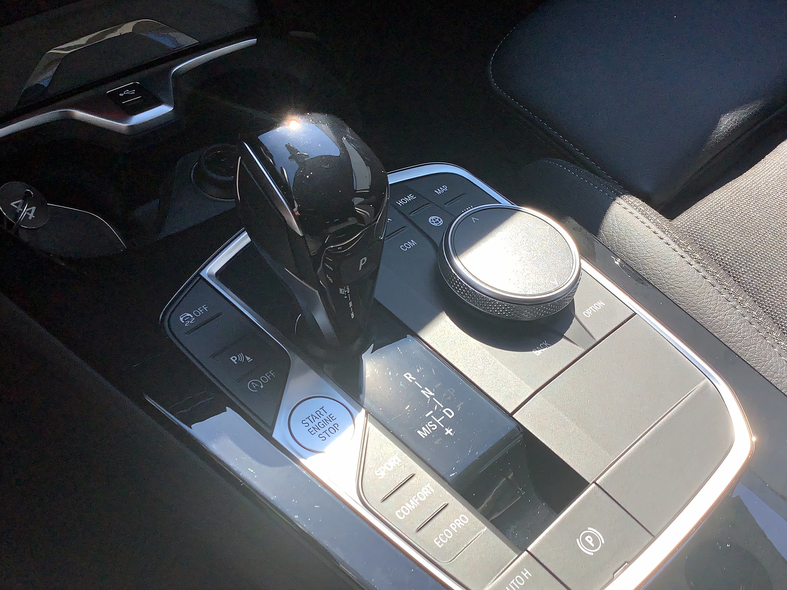 BMW 120d xDrive Sport Line-image-16