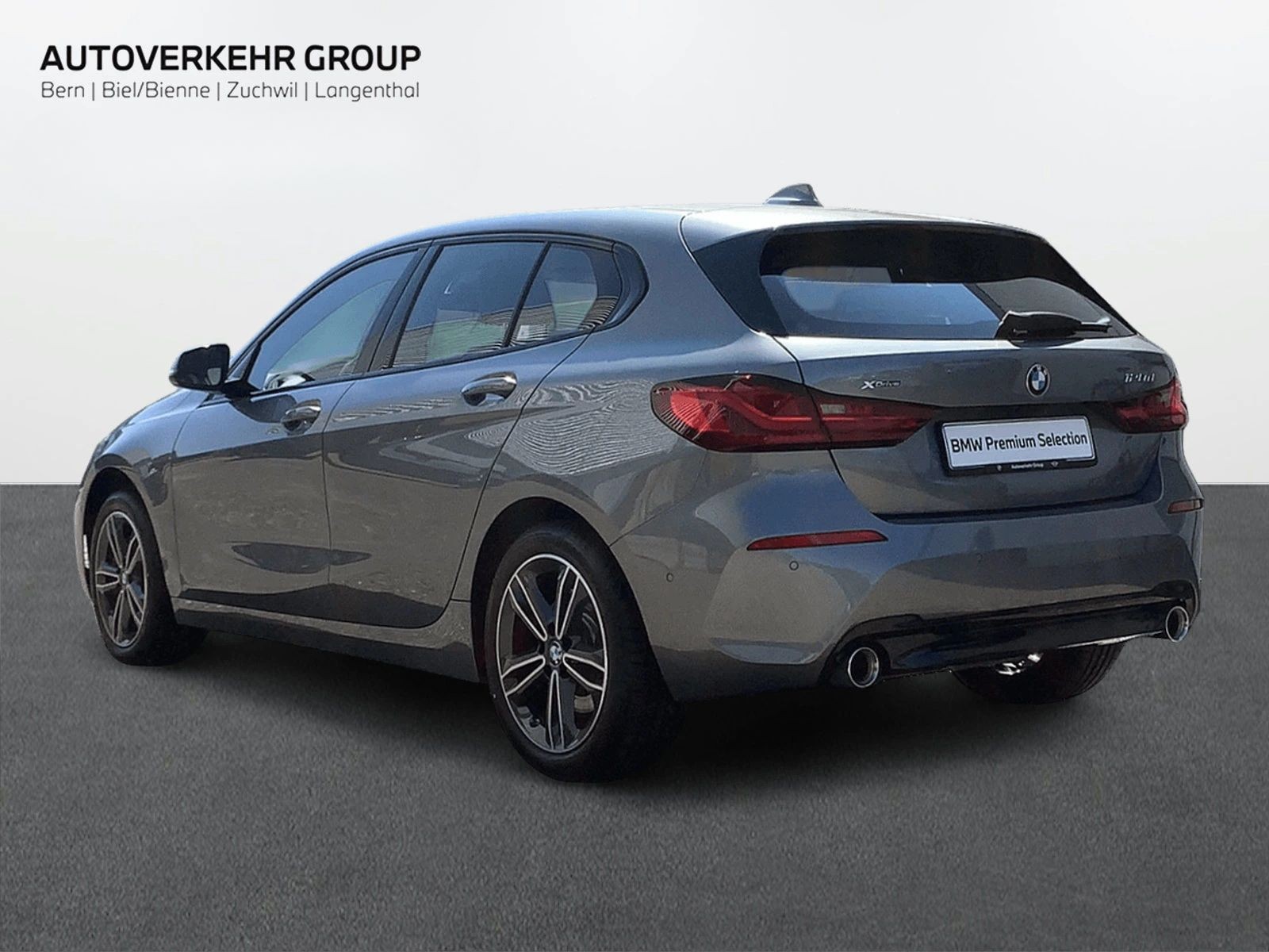 BMW 120d xDrive Steptronic Sport Line-showroom-element-3