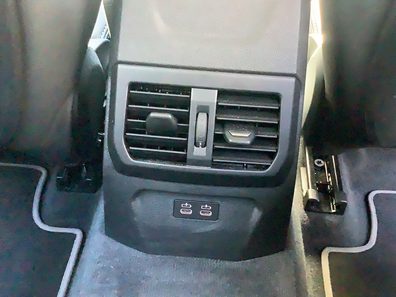 BMW 120d xDrive Sport Line-image-14