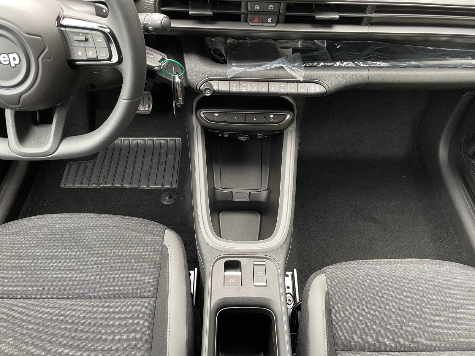 JEEP Avenger 1.2 MHEV Longitude Black Kite-image-11