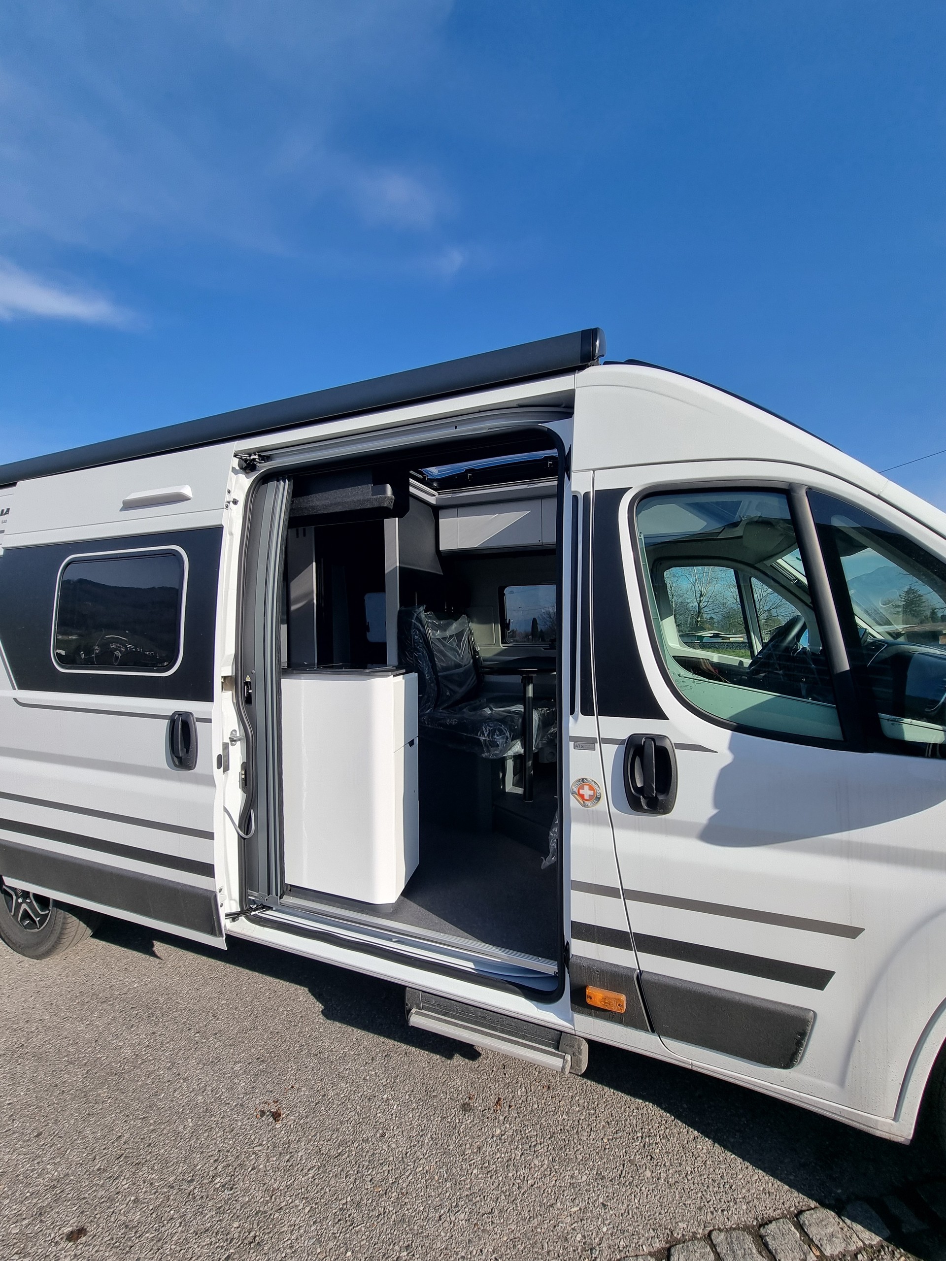 ADRIA Adria Twin Supreme 640 SPB Family-image-5
