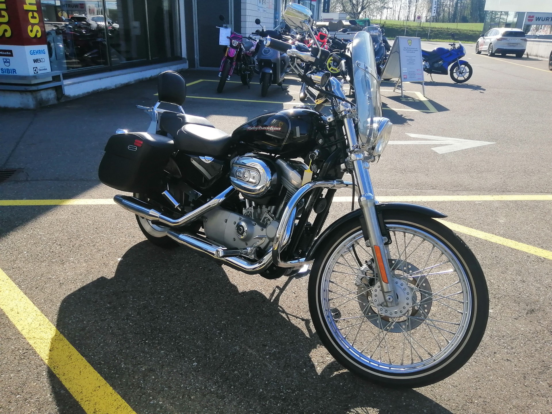 HARLEY-DAVIDSON XL 883 C Sportster Custom-image-3
