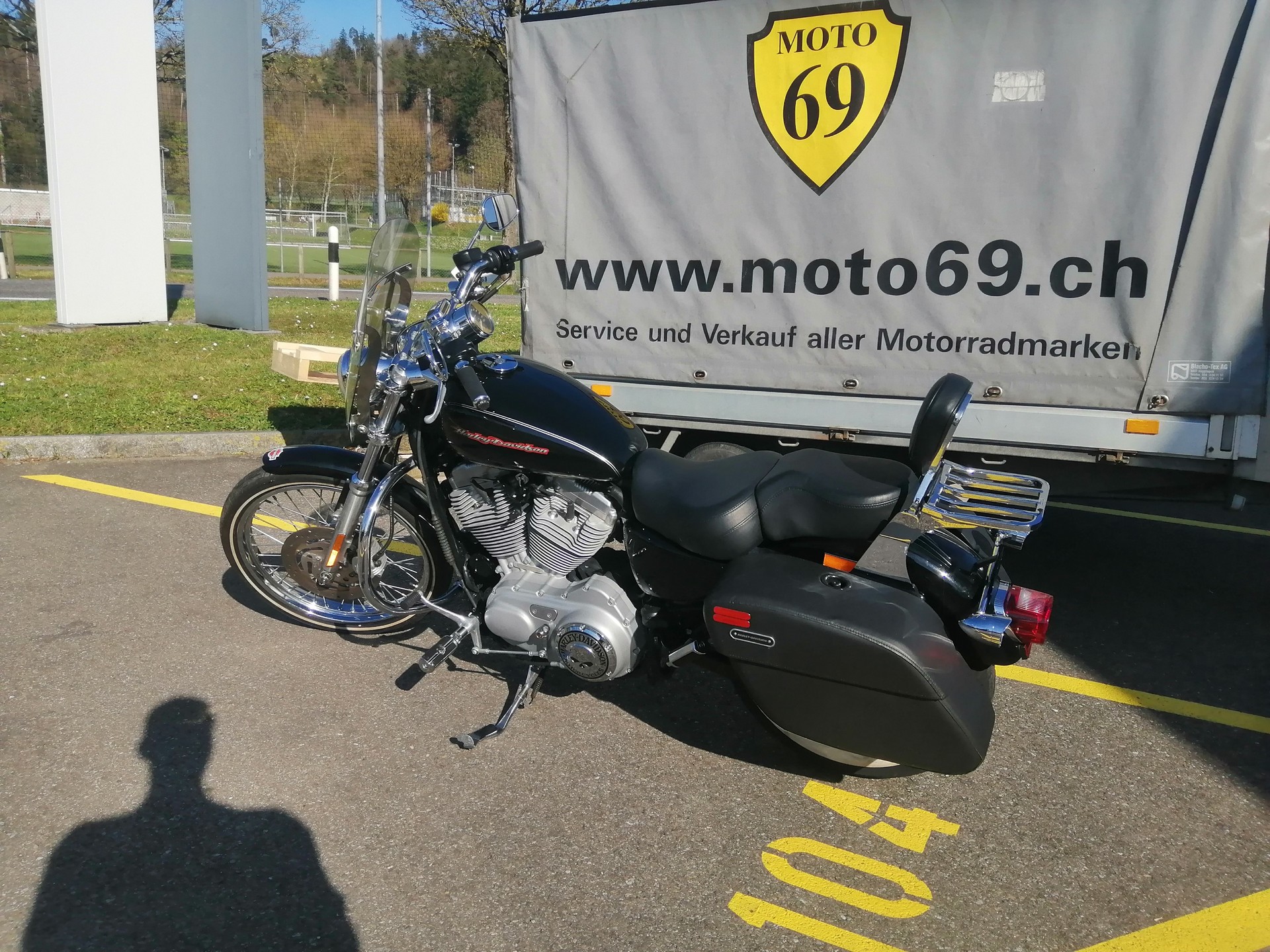 HARLEY-DAVIDSON XL 883 C Sportster Custom-image-2