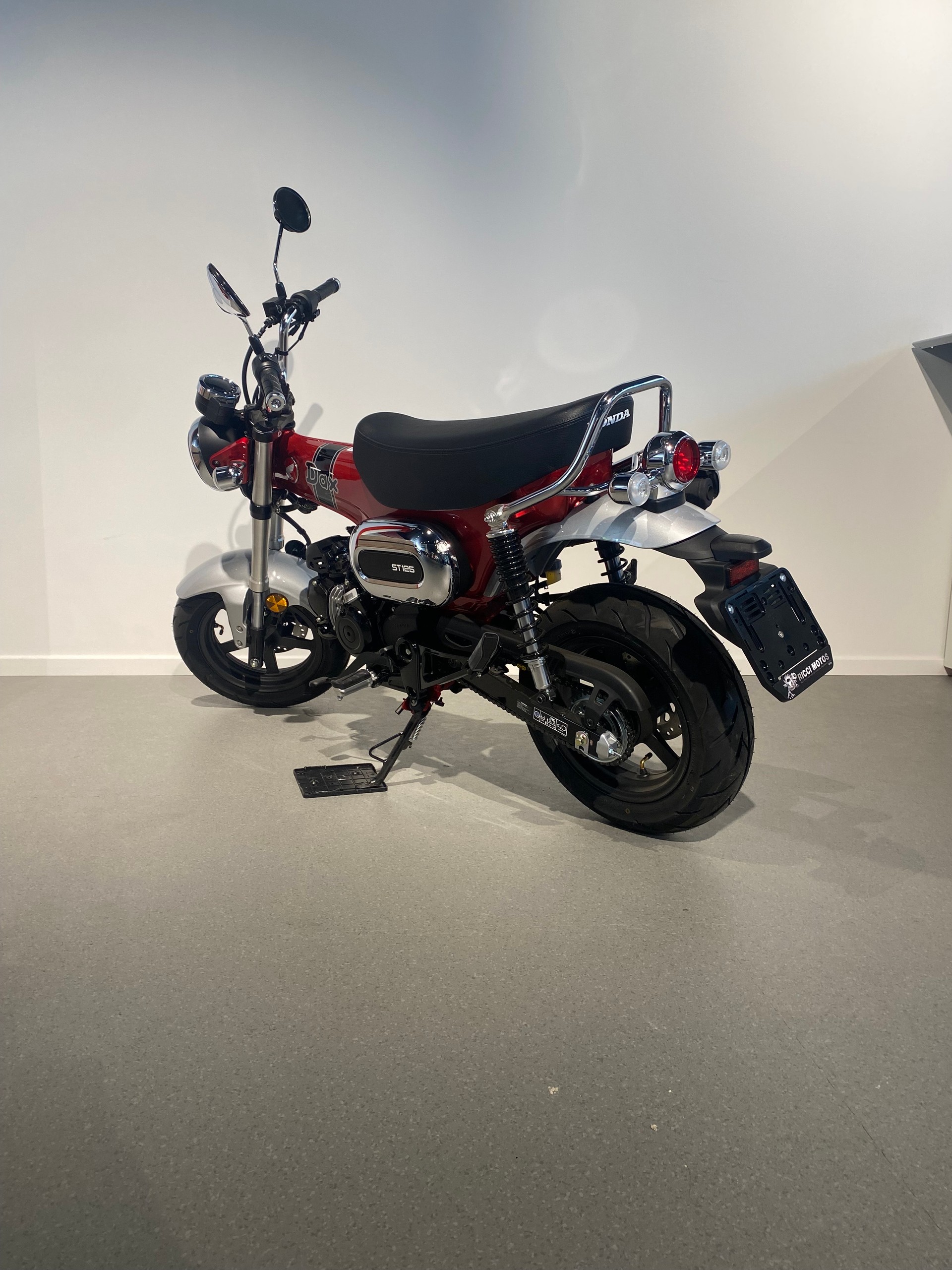 HONDA St 125 Dax-image-3