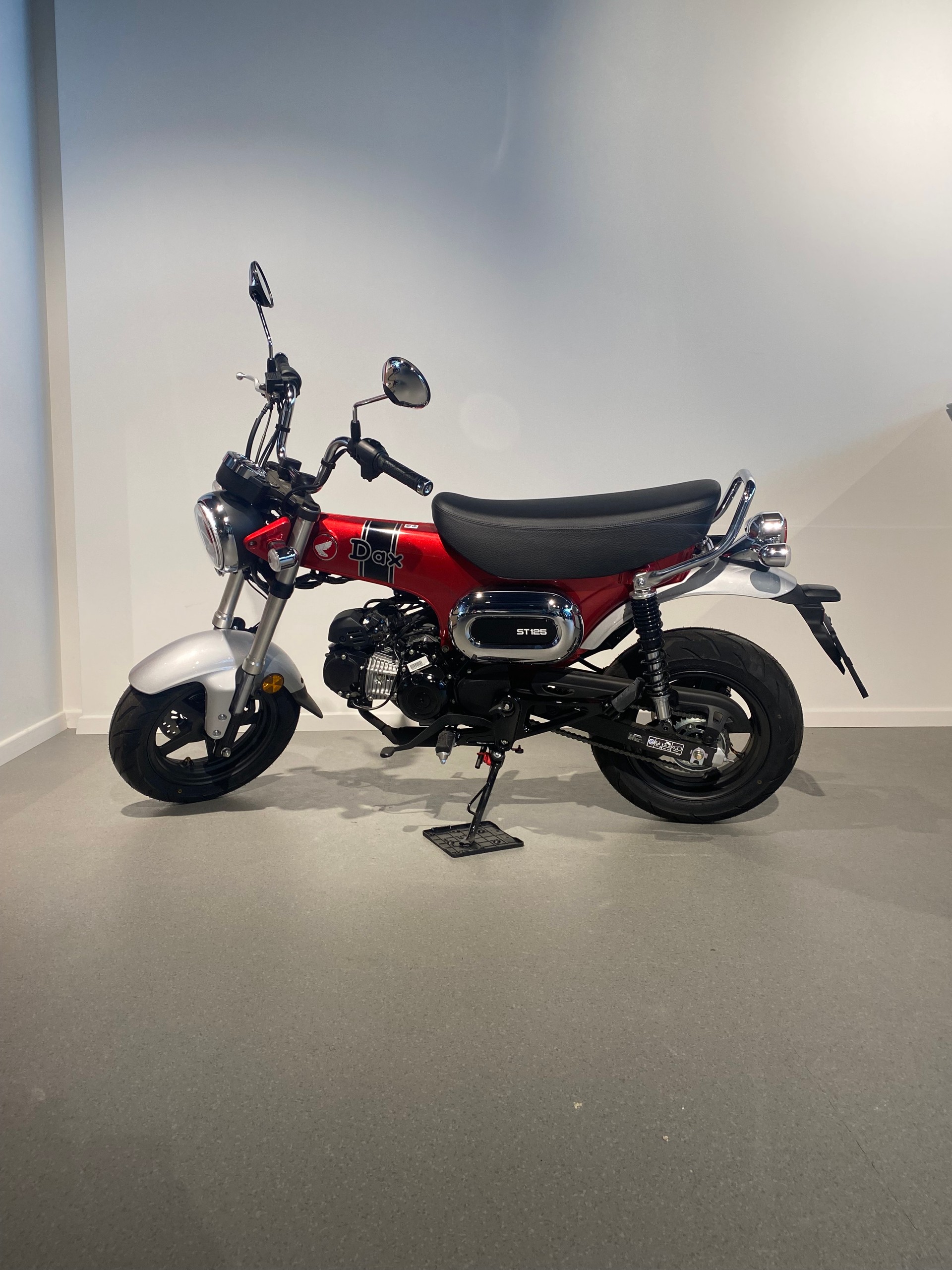 HONDA St 125 Dax-image-4