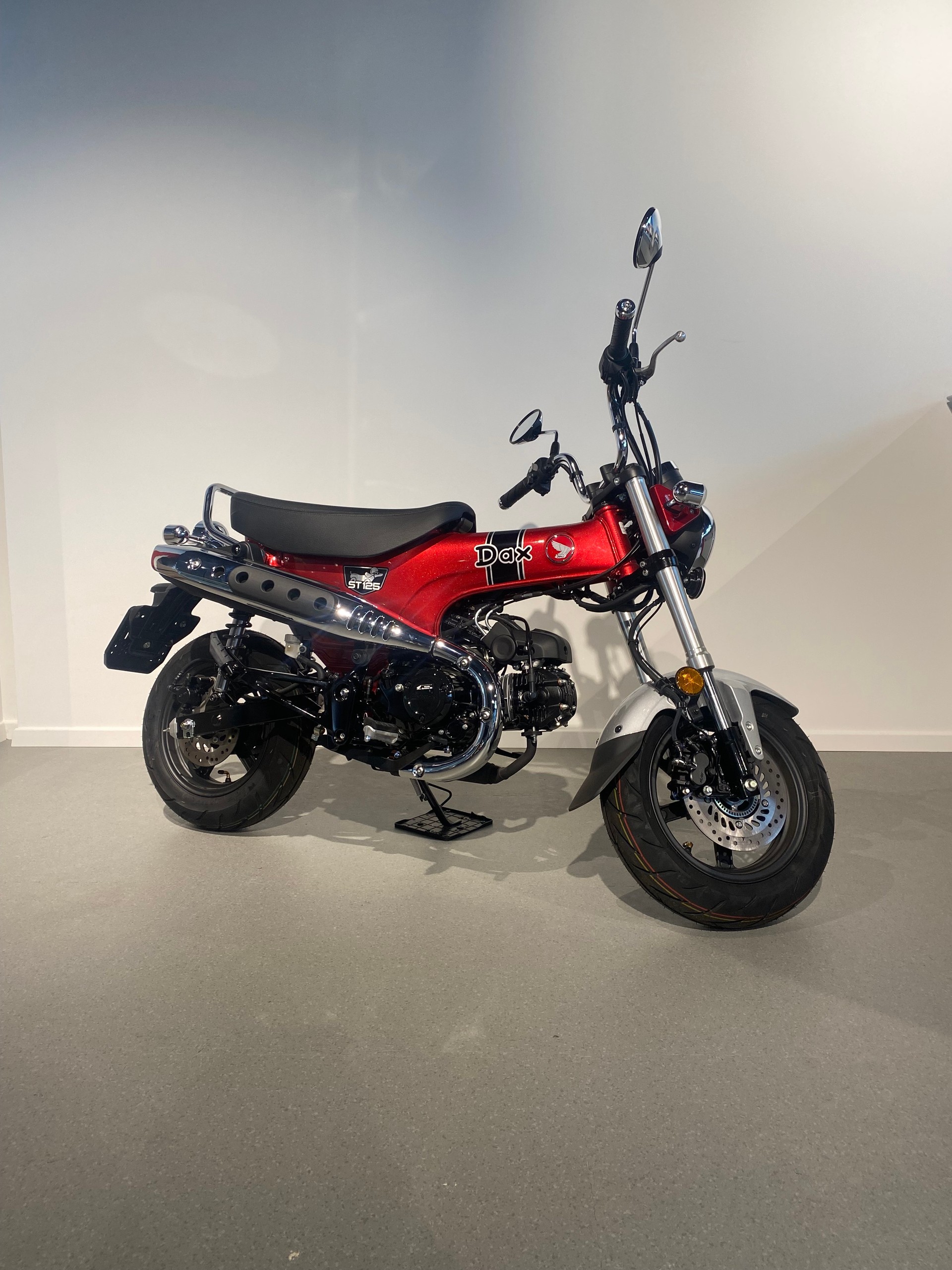 HONDA St 125 Dax-image-1
