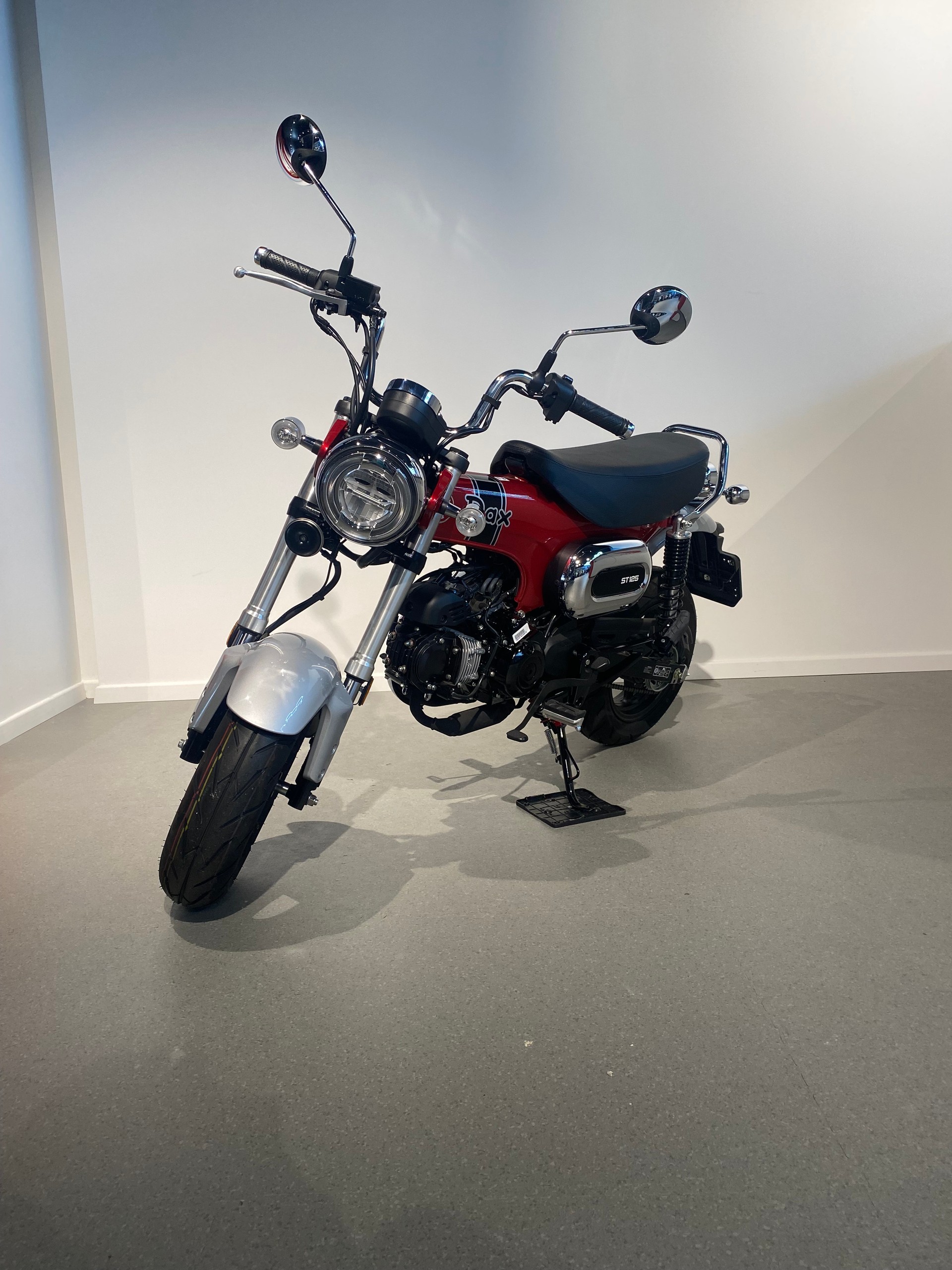 HONDA St 125 Dax-image-5