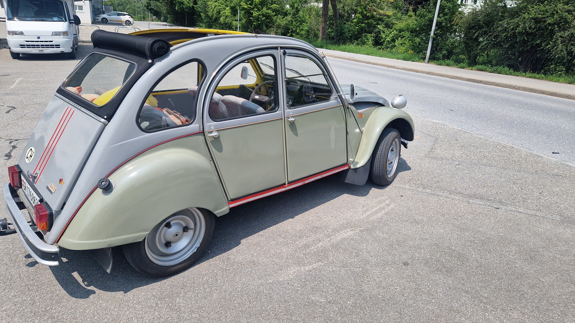 CITROEN 2 CV-image-1