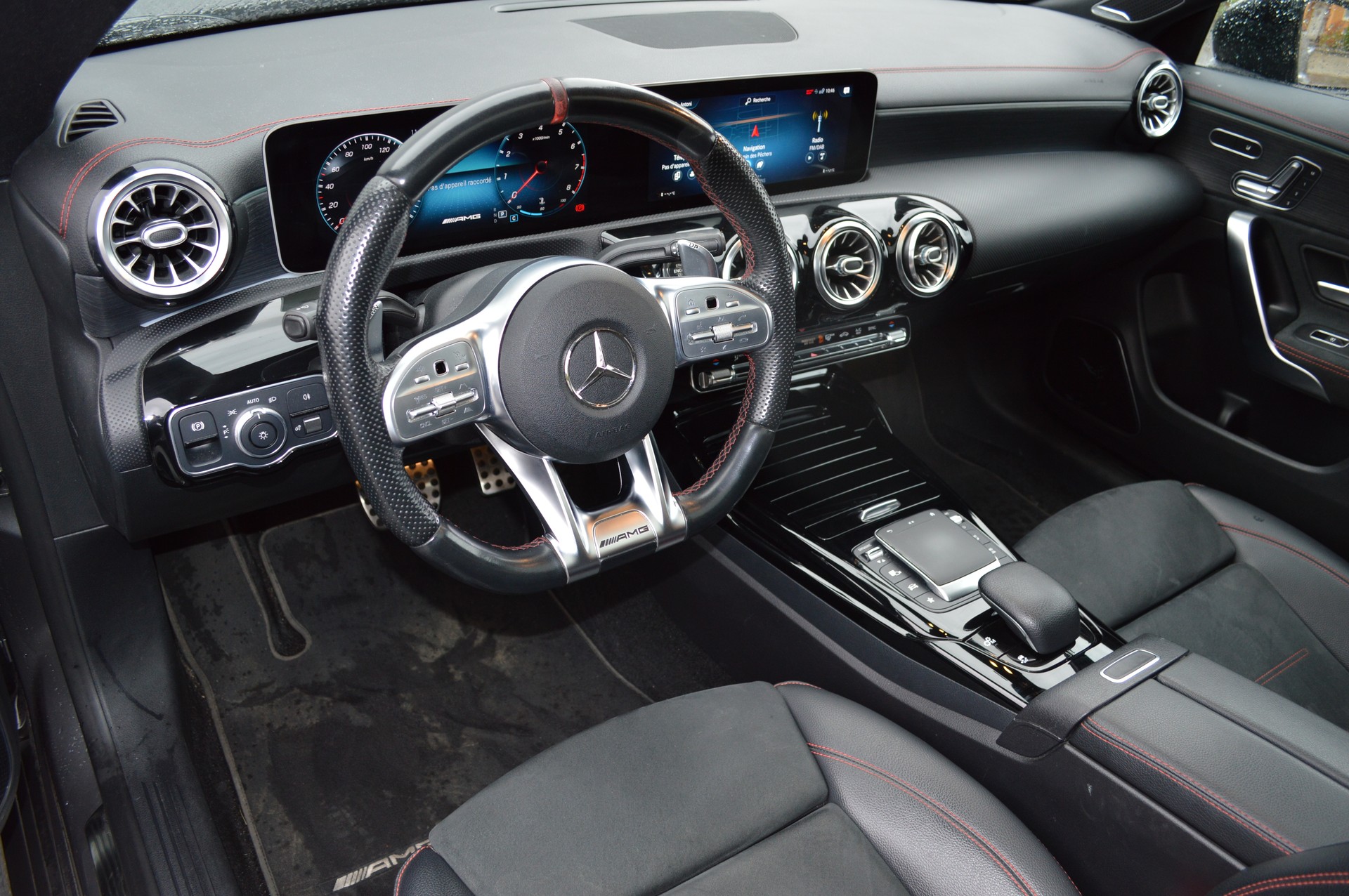 MERCEDES-BENZ CLA Shooting Brake 35 AMG 4Matic 7G-DCT-image-13