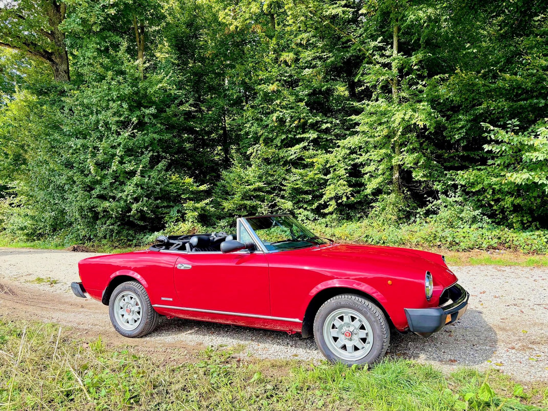 FIAT Spider 124 DS Europa 2.0 i.e.-image-11