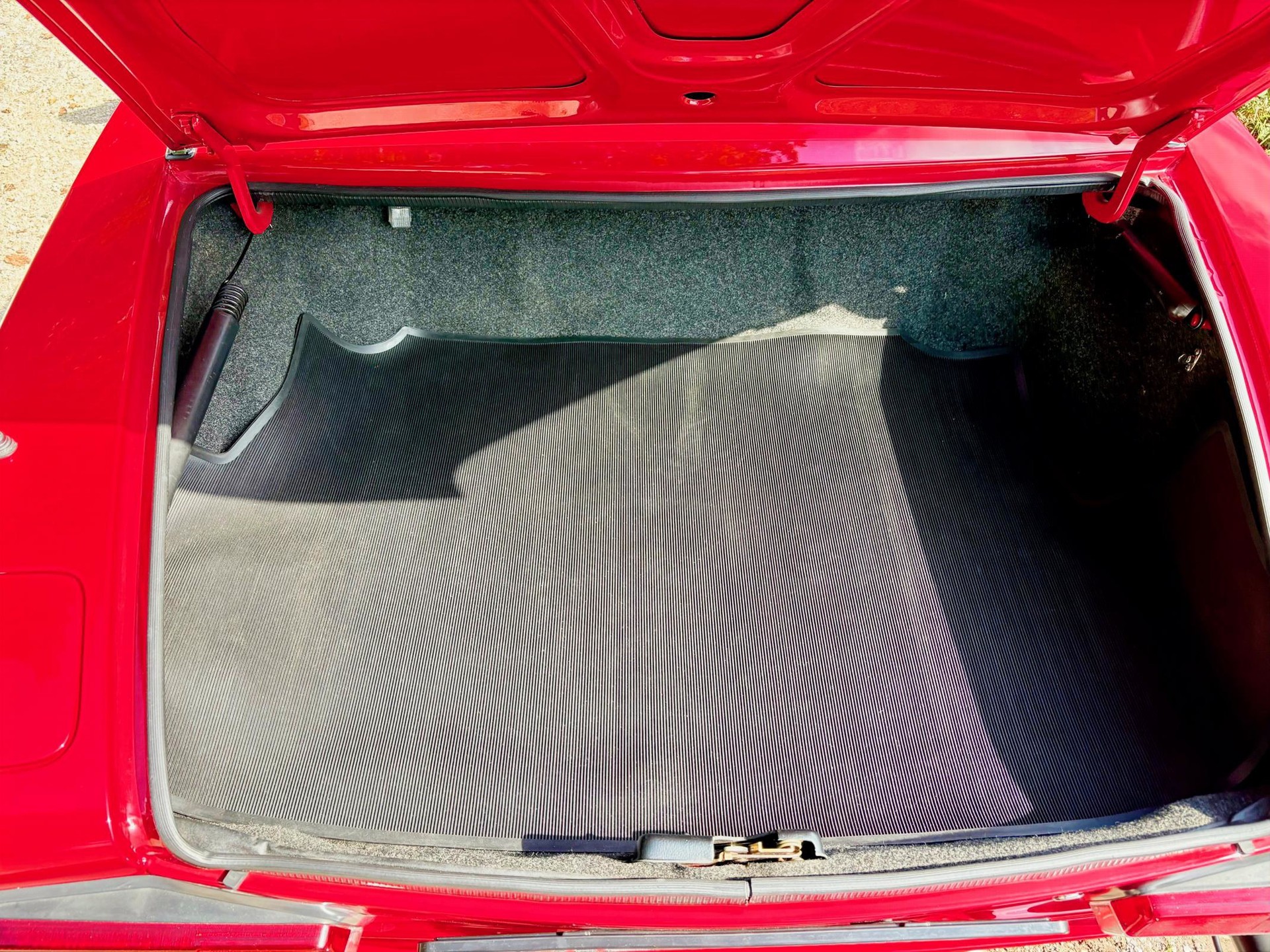 FIAT Spider 124 DS Europa 2.0 i.e.-image-17