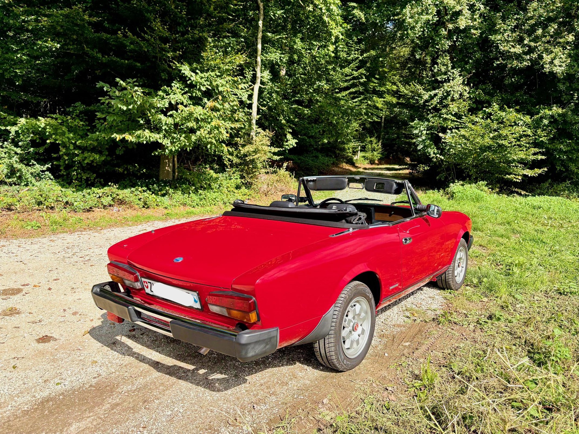 FIAT Spider 124 DS Europa 2.0 i.e.-image-9