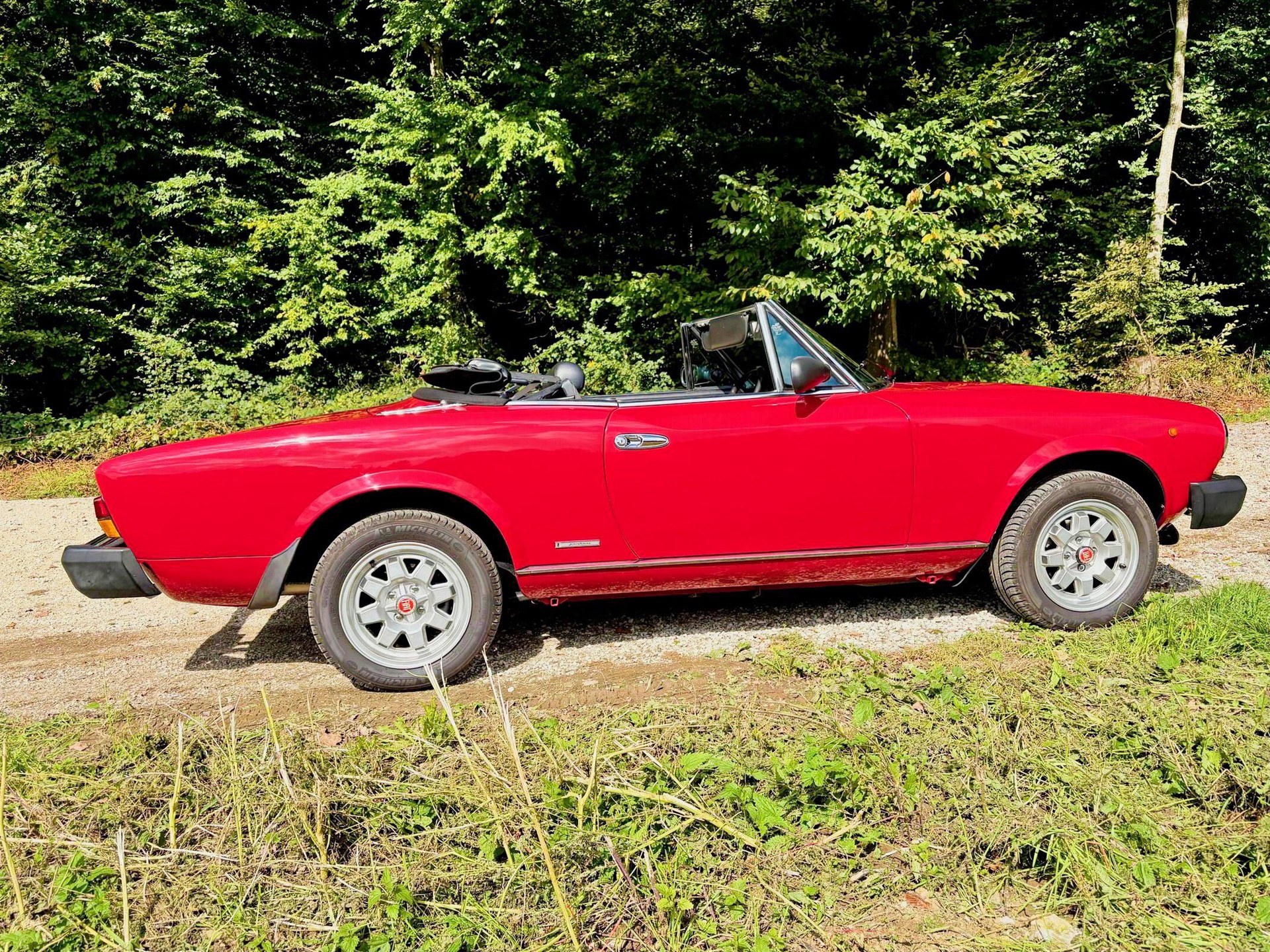 FIAT Spider 124 DS Europa 2.0 i.e.-image-3