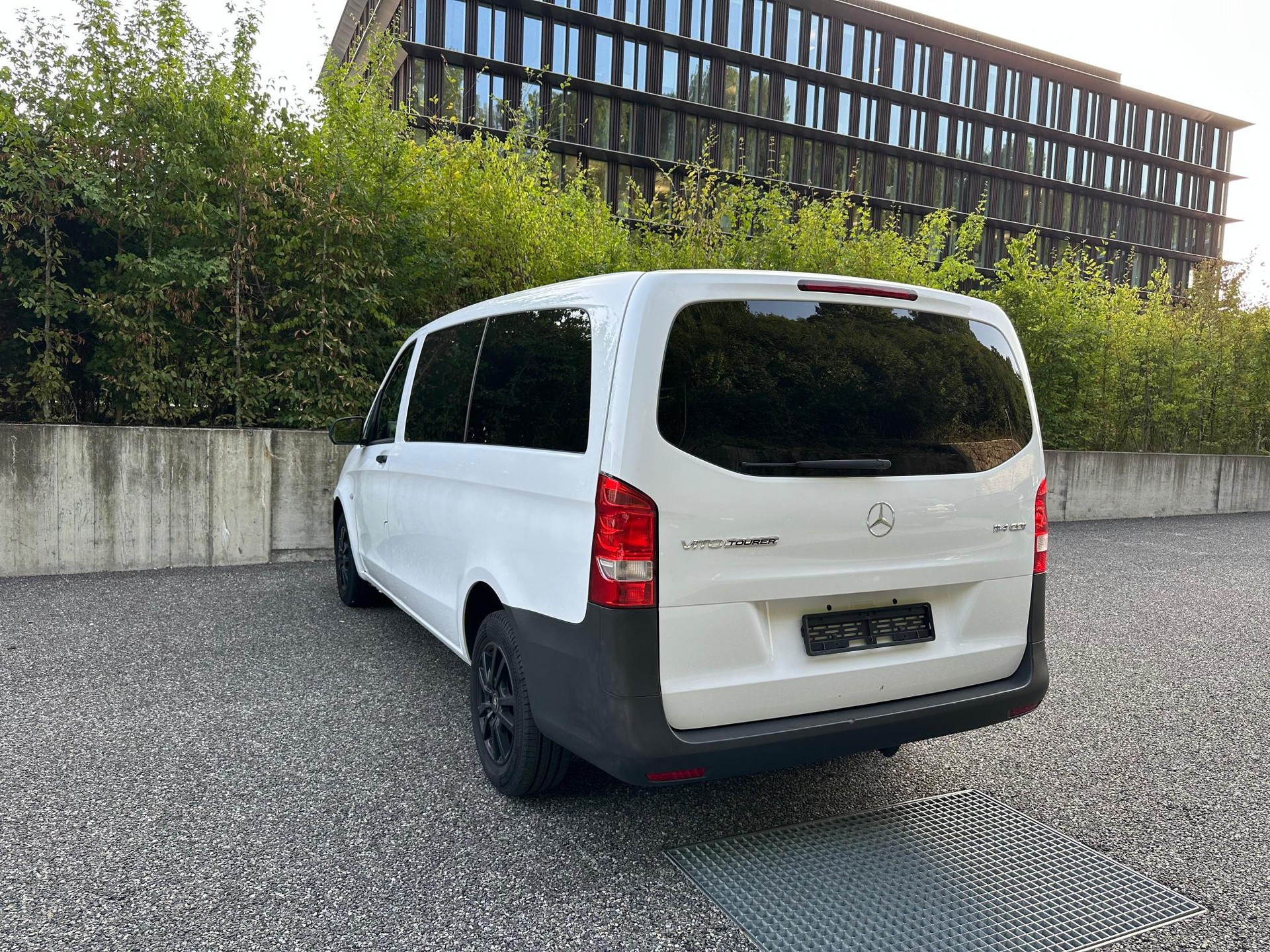 MERCEDES-BENZ VITO-image-1