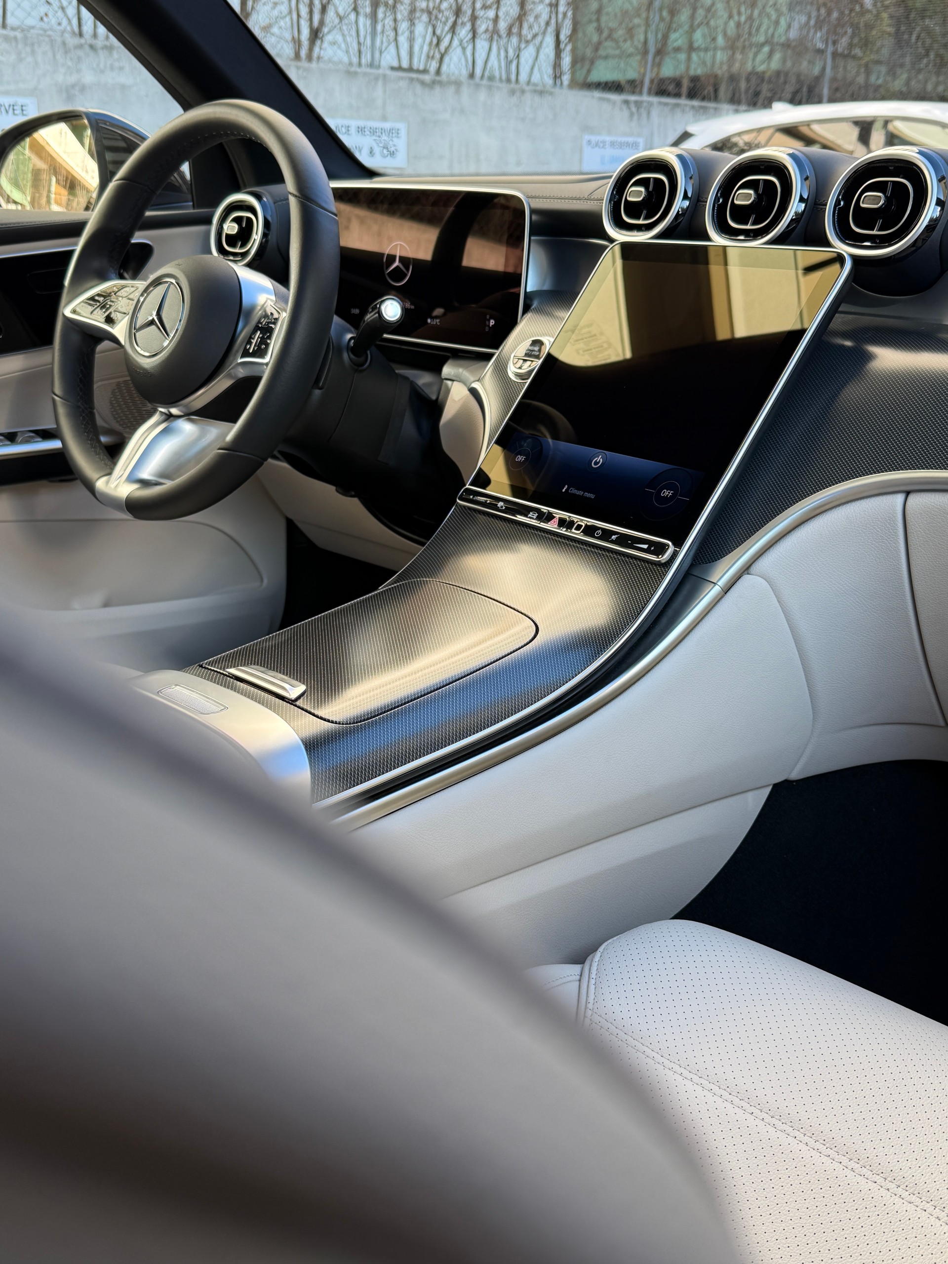 MERCEDES-BENZ GLC 200 4Matic 9G-Tronic-image-9