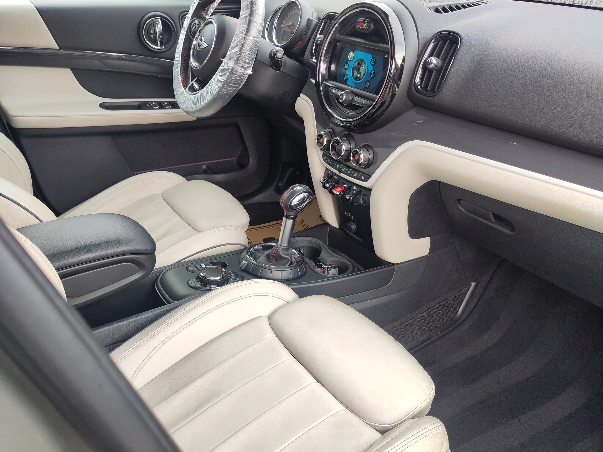 MINI Countryman Cooper S ALL4 Steptronic-image-6