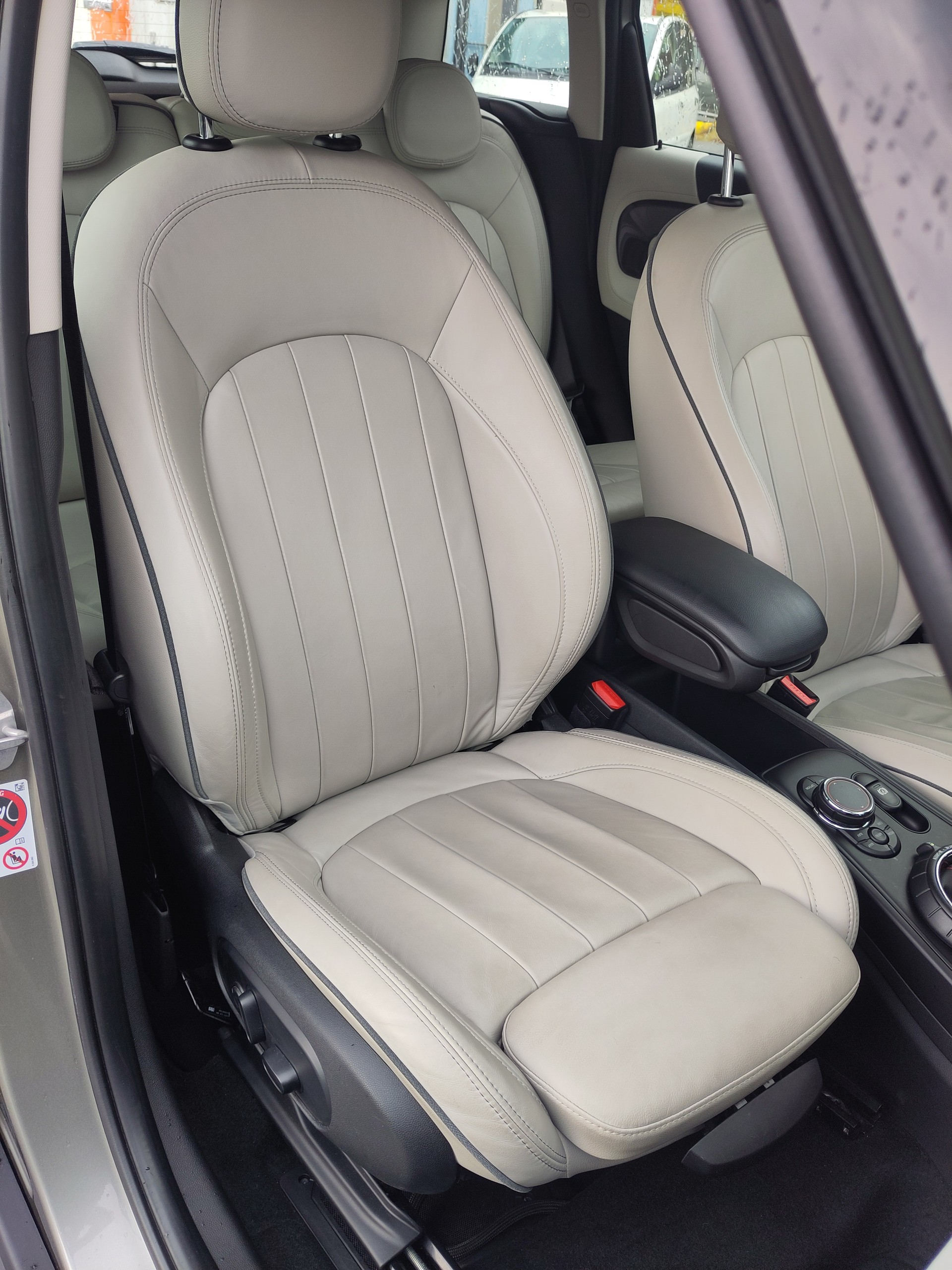 MINI Countryman Cooper S ALL4 Steptronic-image-7