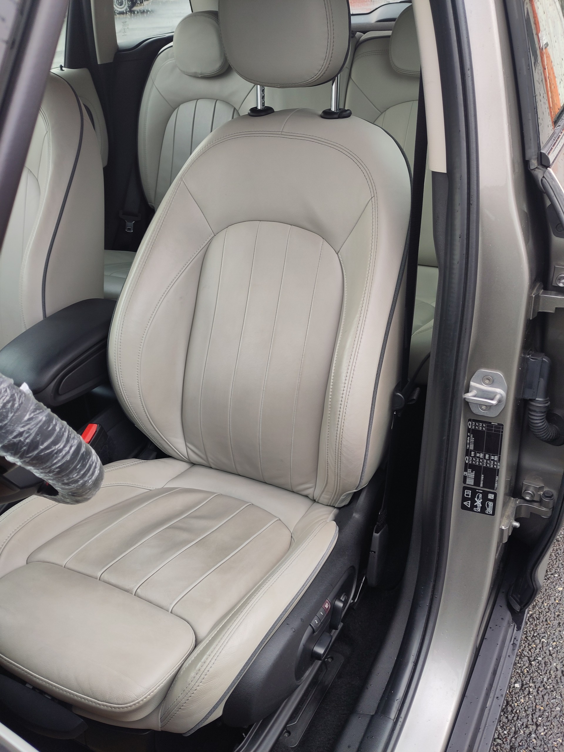 MINI Countryman Cooper S ALL4 Steptronic-image-5