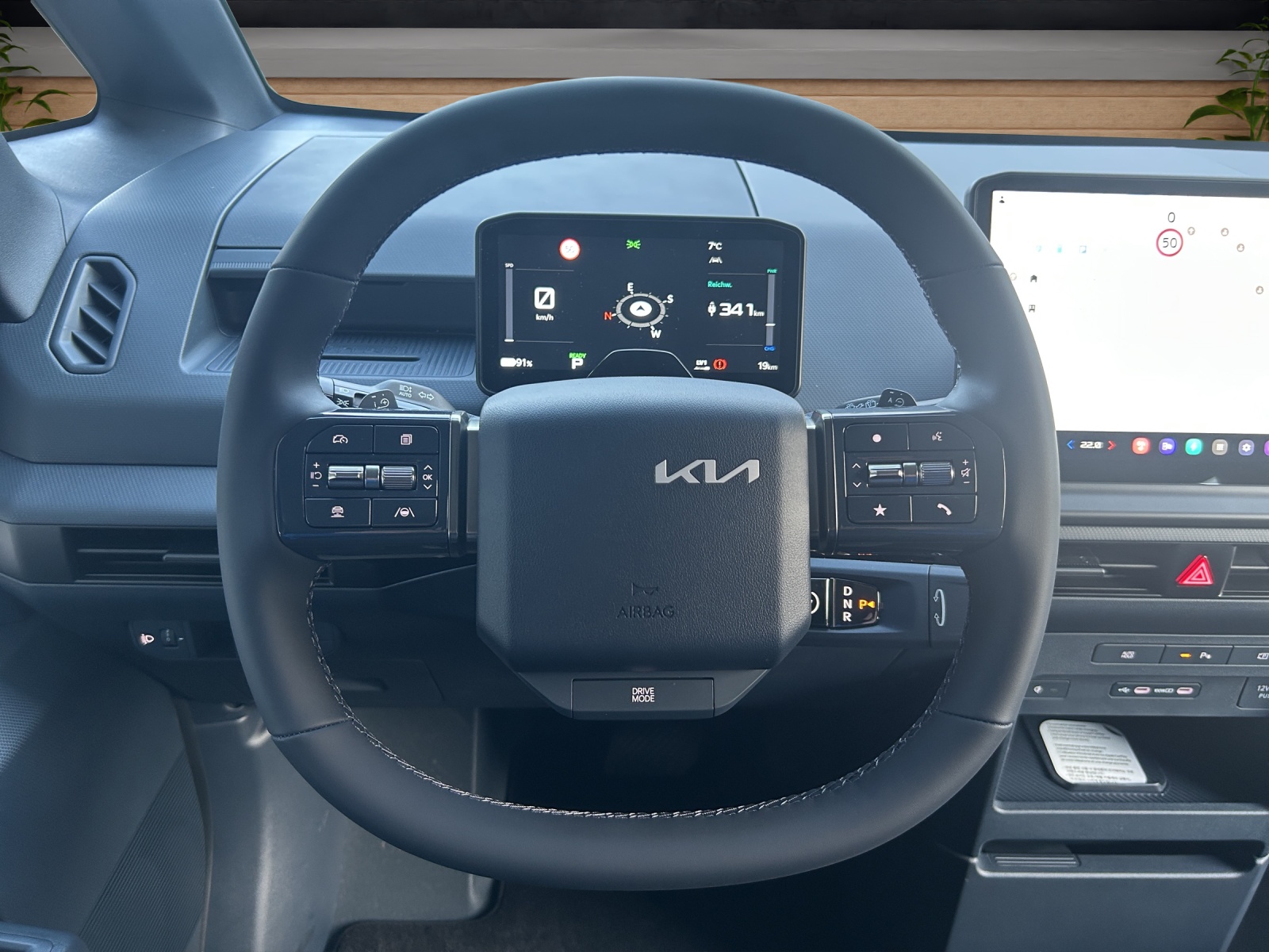KIA PV5 71.2 kWh Plus Passanger-image-12