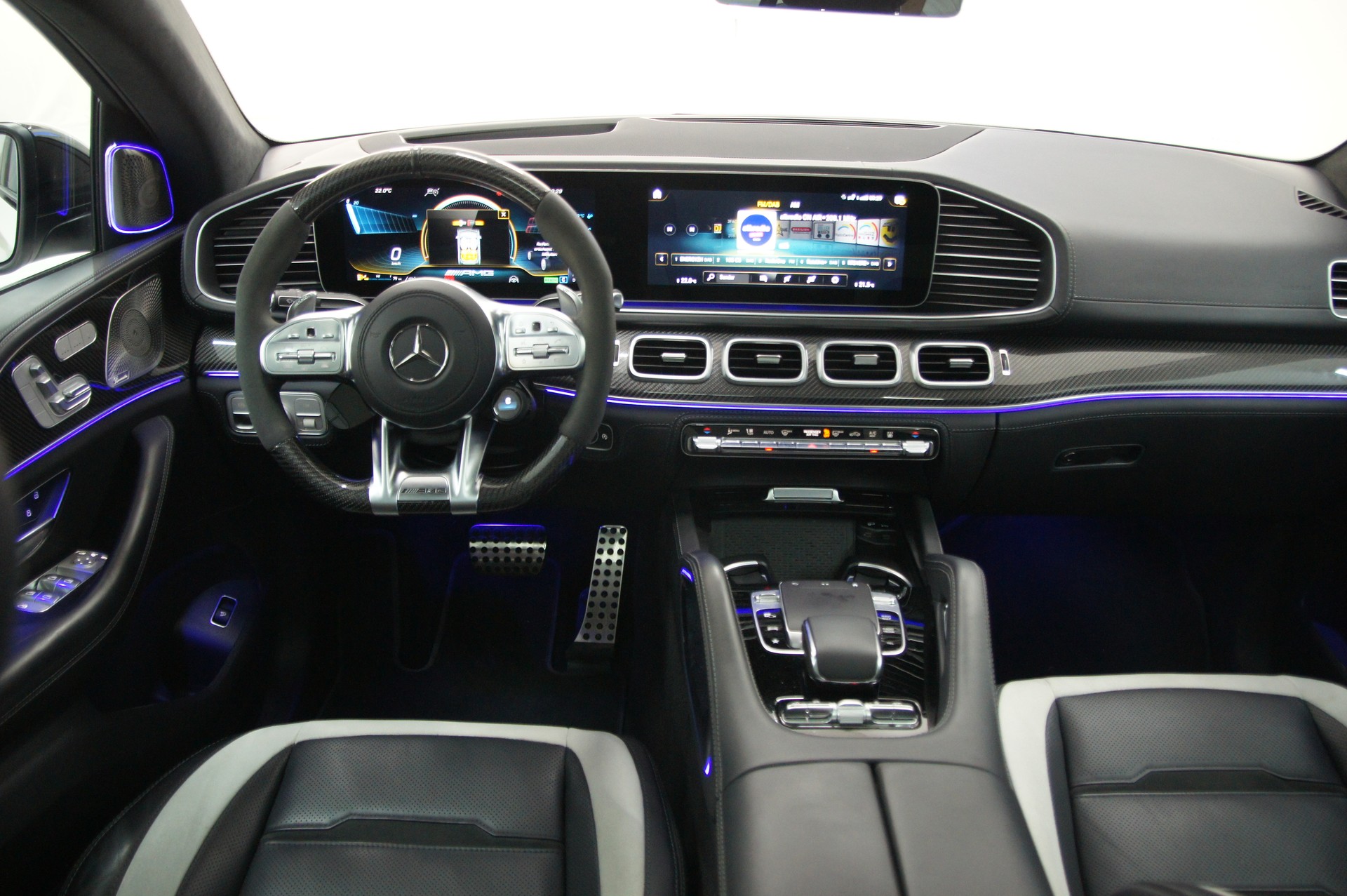 MERCEDES-BENZ GLE Coupé 63 S AMG 4Matic+ Speedshift-image-8