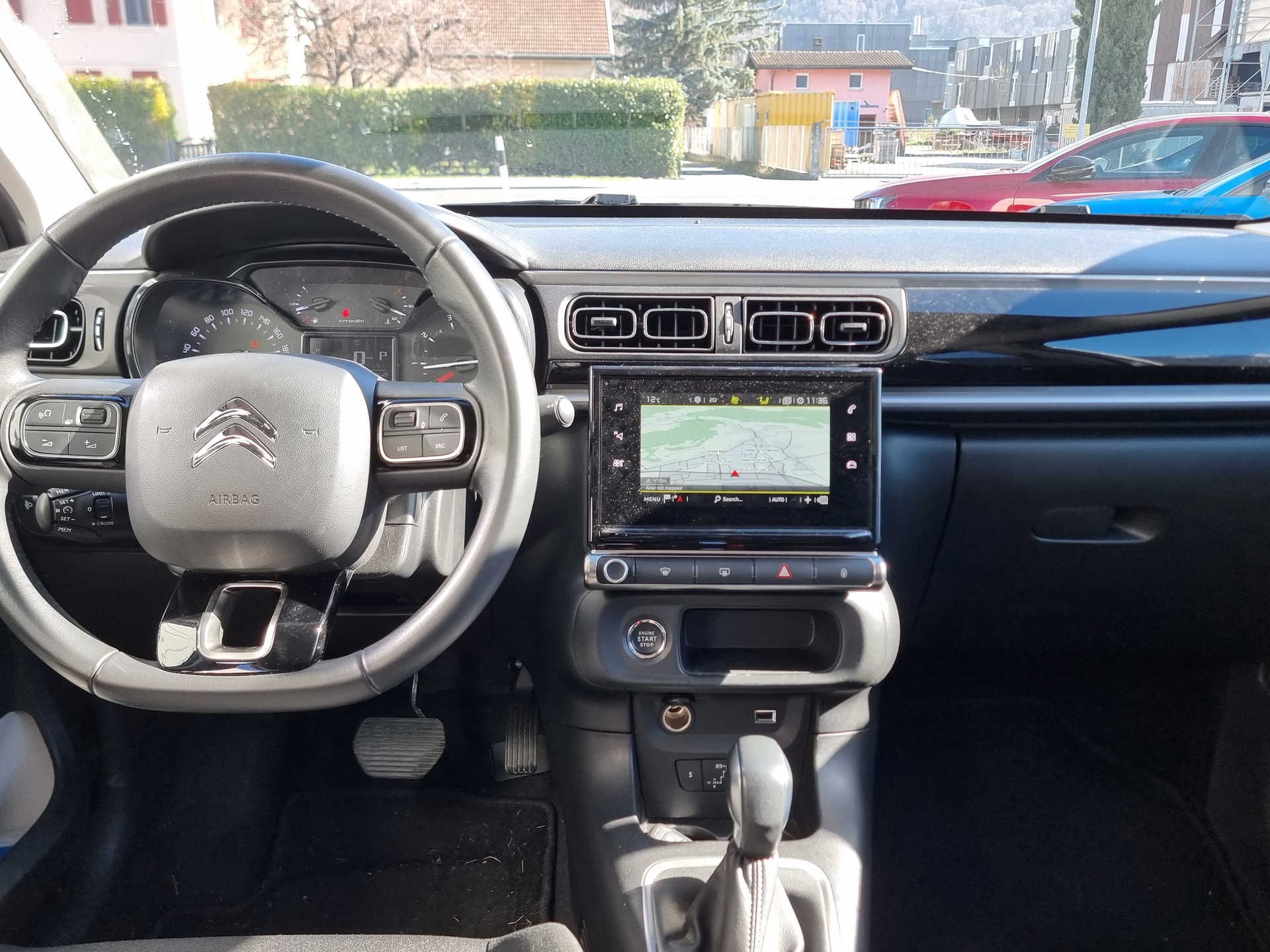 CITROEN C3 1.2i PureTech Swiss Edition EAT6-image-8