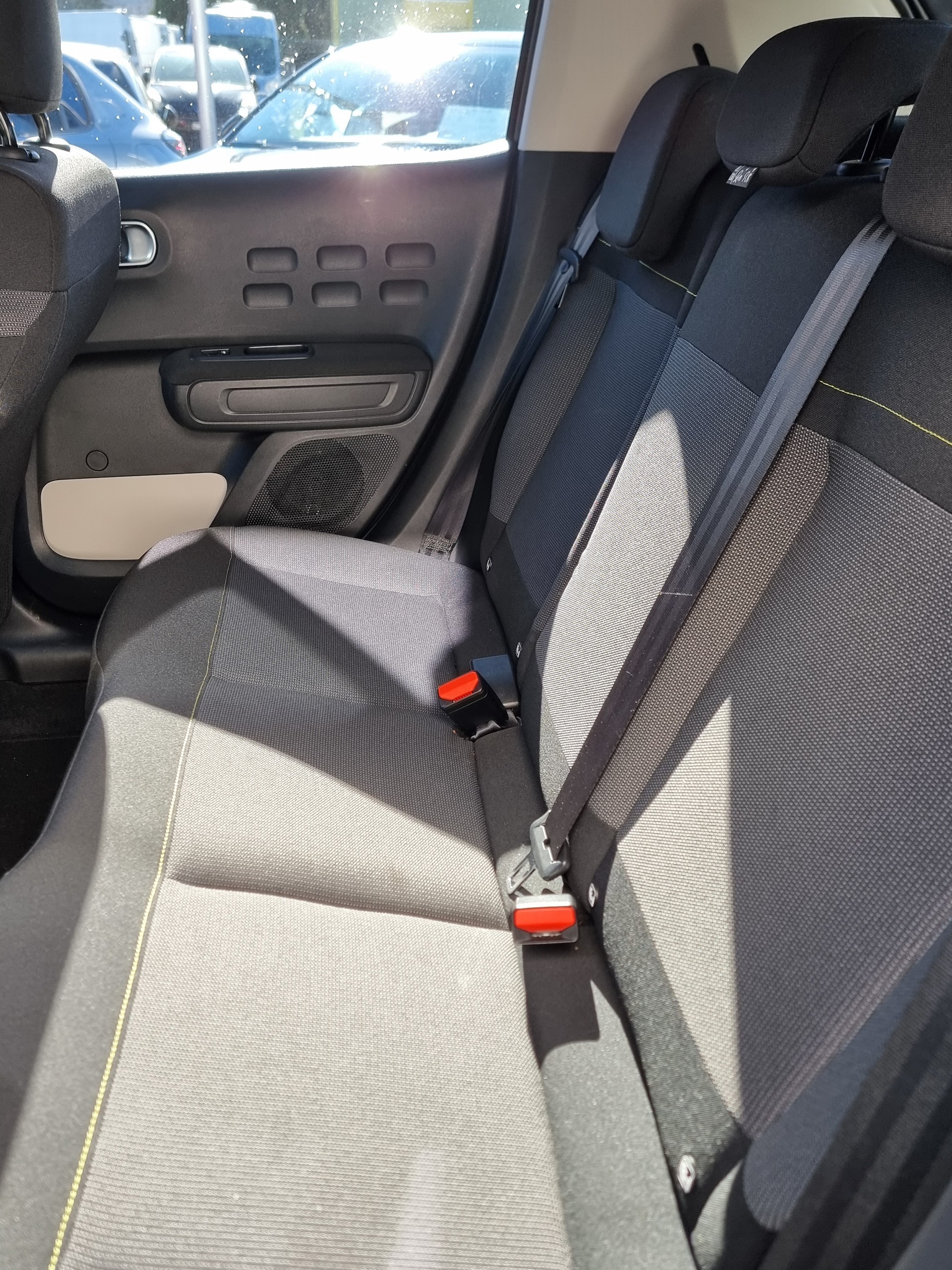 CITROEN C3 1.2i PureTech Swiss Edition EAT6-image-7