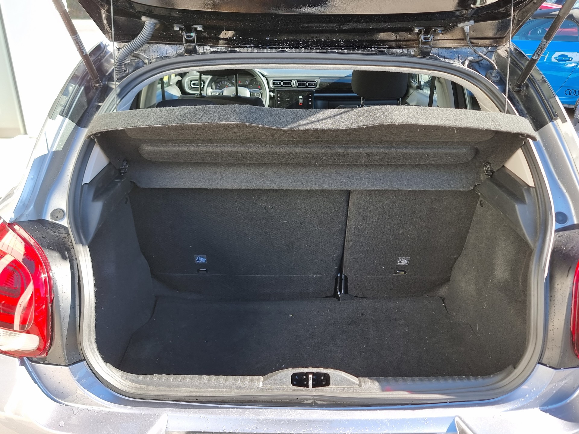 CITROEN C3 1.2i PureTech Swiss Edition EAT6-image-6