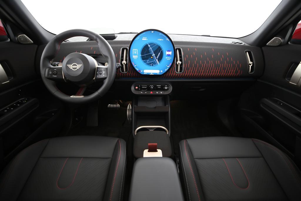MINI Countryman U25 2.0i John Cooper Works ALL4-image-4