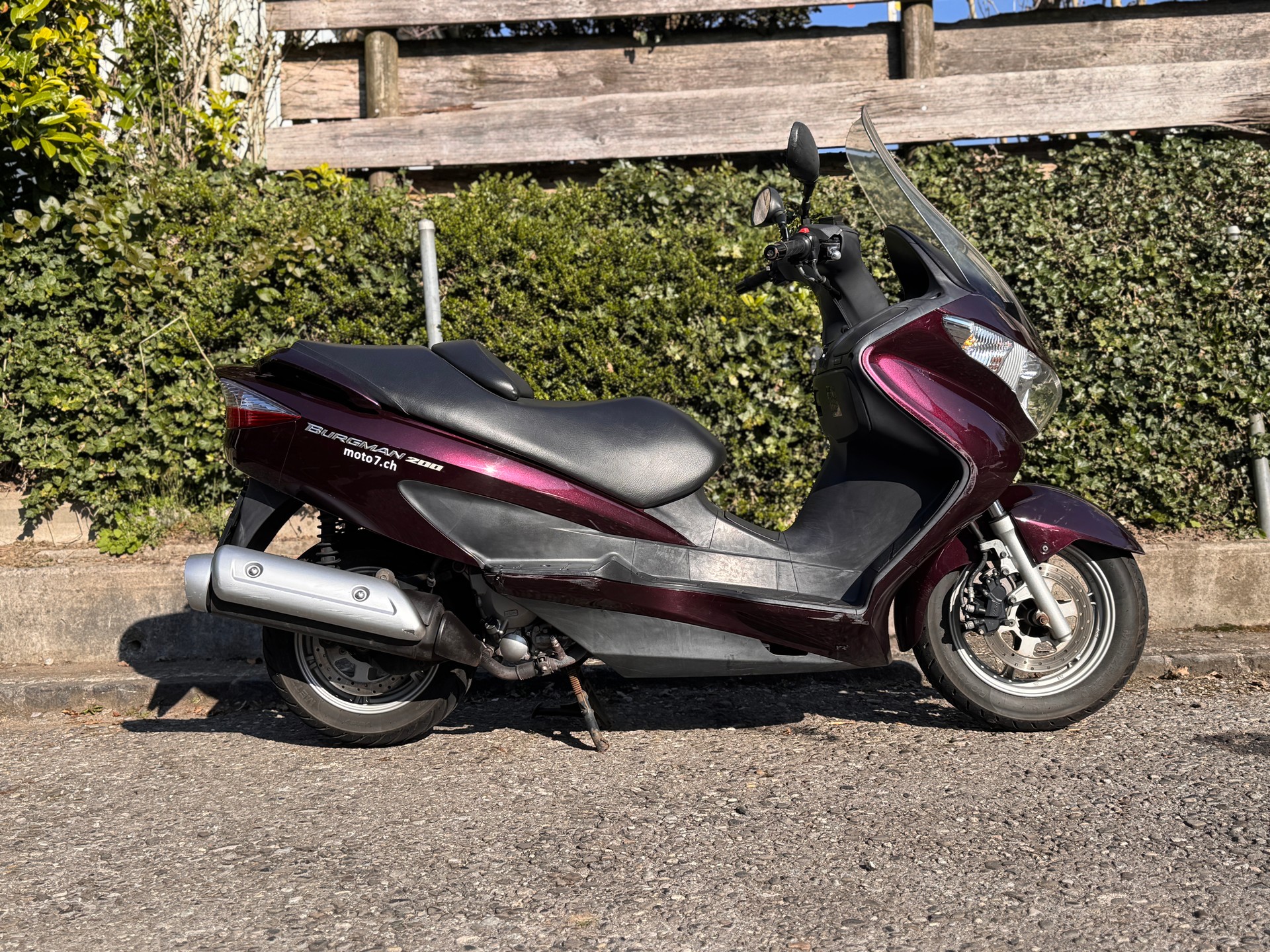 SUZUKI UH 200G Burgman-image-4