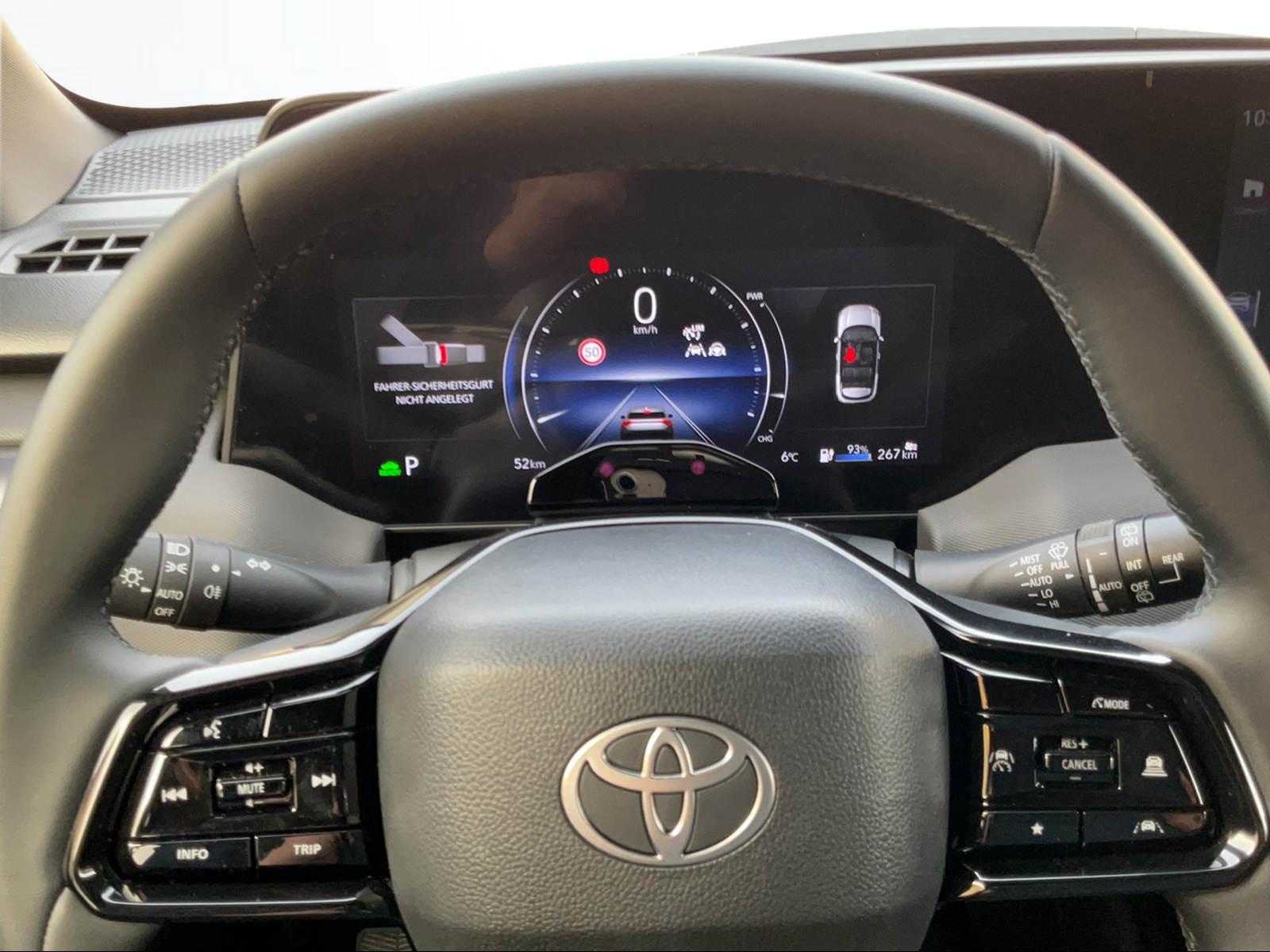 TOYOTA Urban Cruiser Comfort-image-2