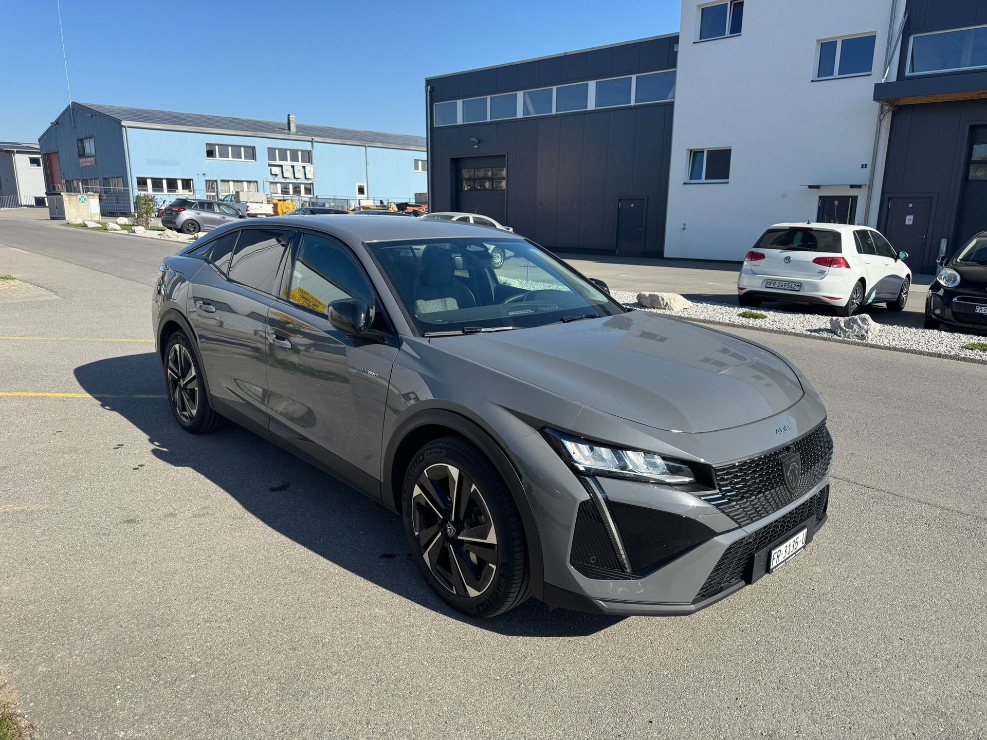 PEUGEOT 408 1.6 PHEV 180 Allure Pack-showroom-element-2
