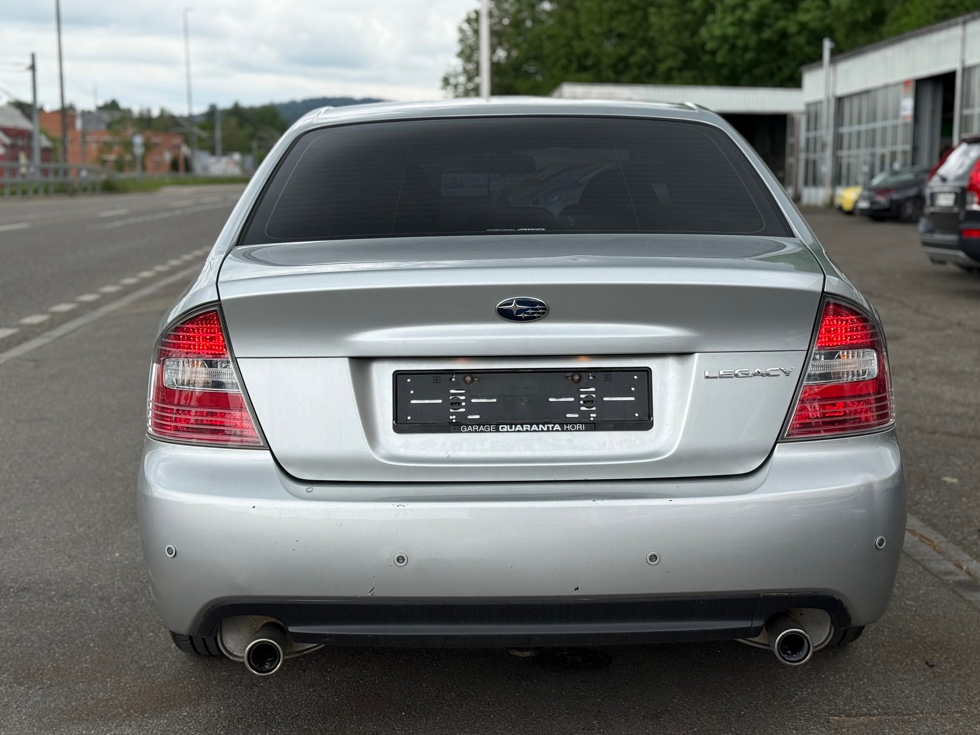 SUBARU Legacy 3.0R AWD Executive-image-3