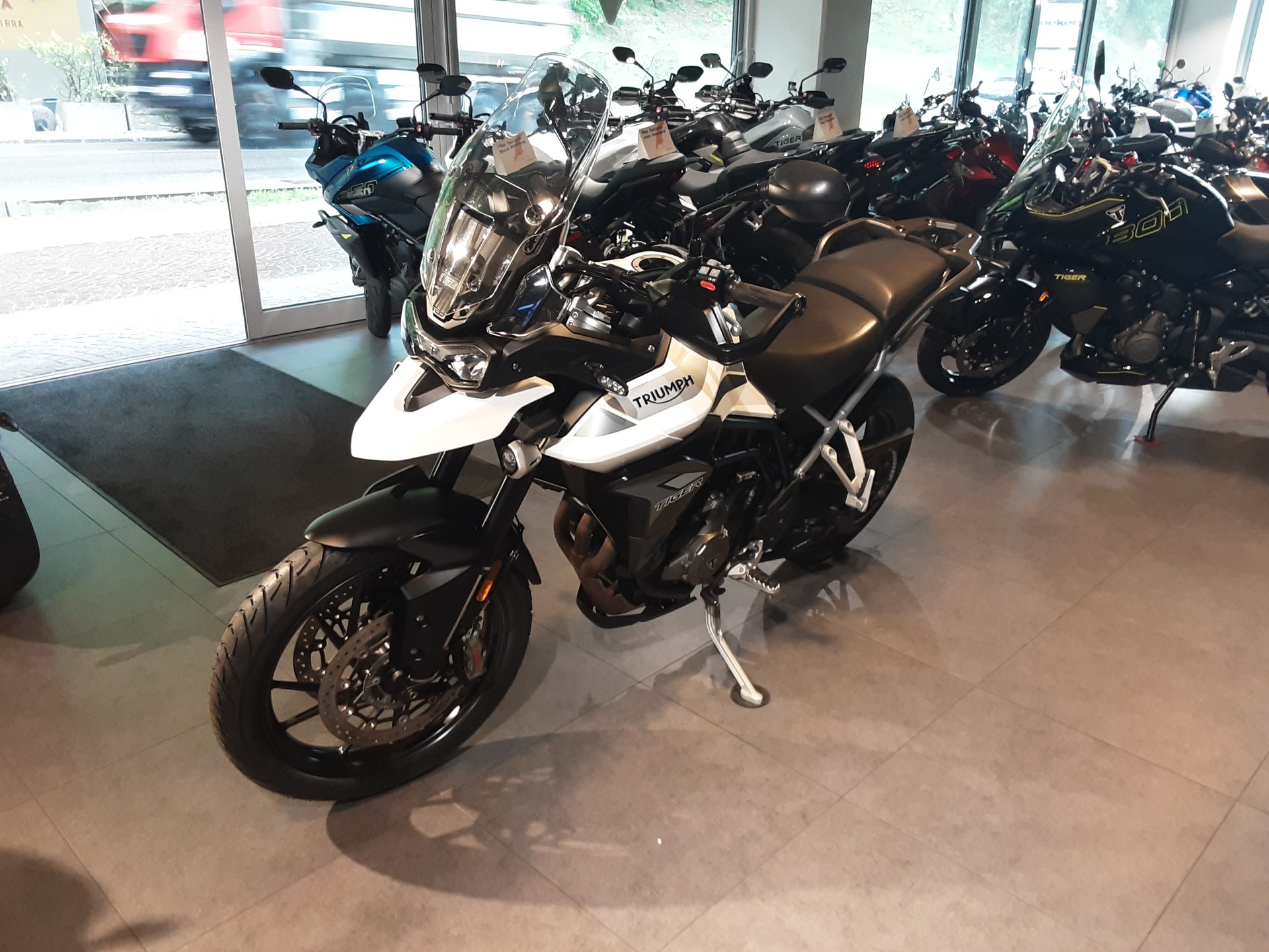 TRIUMPH Tiger 900 GT Pro-image-3
