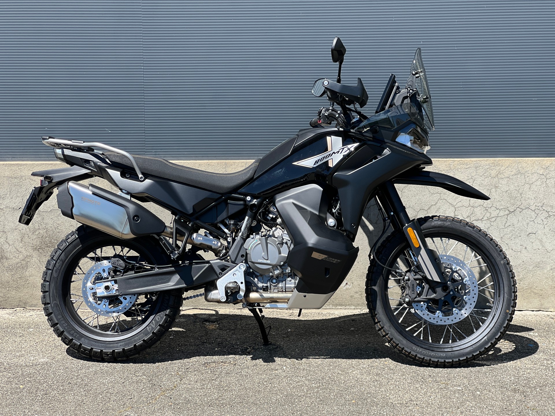 CF MOTO 800 MT-X