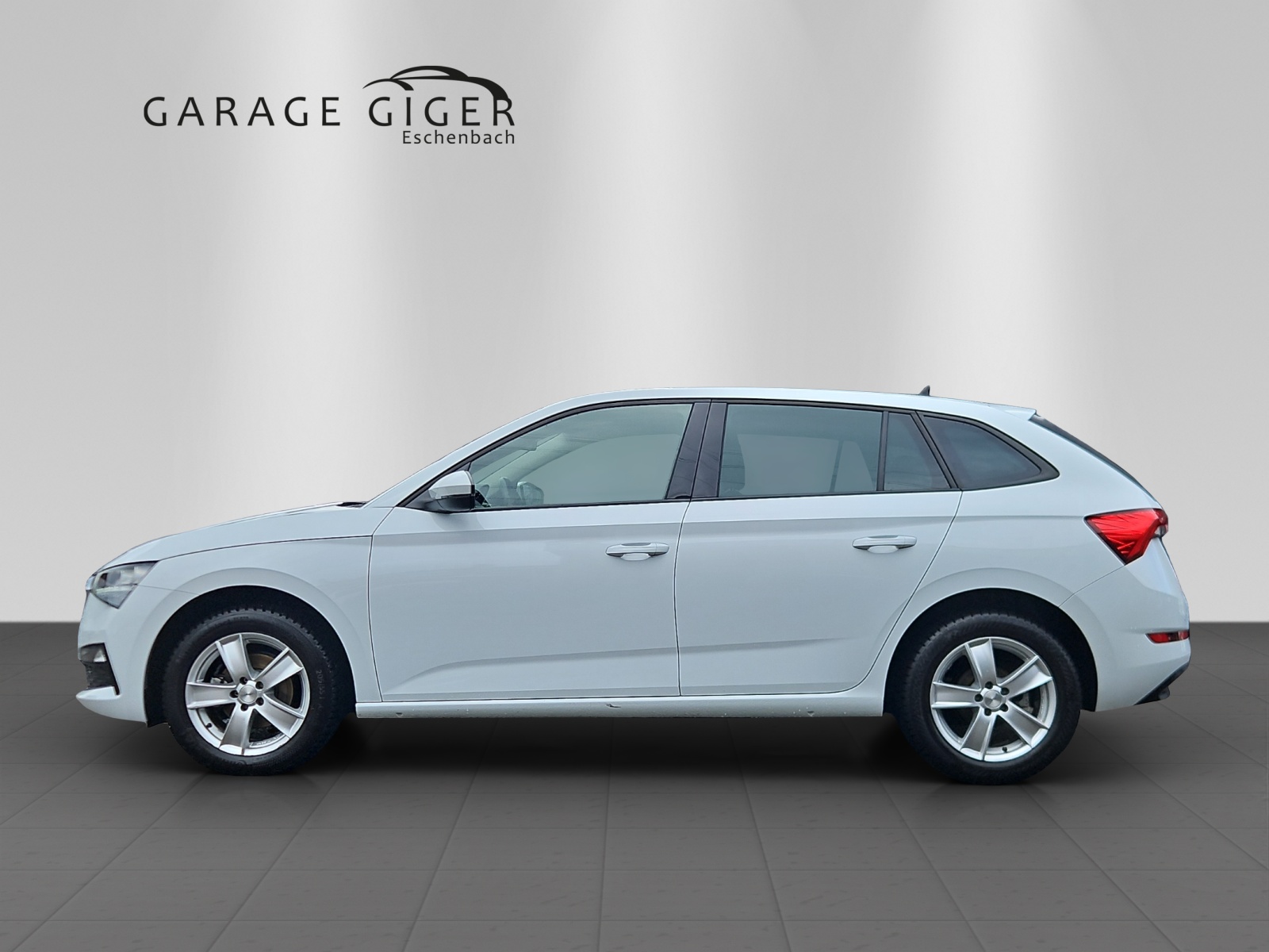 SKODA Scala 1.0 TSI Ambition DSG-image-1