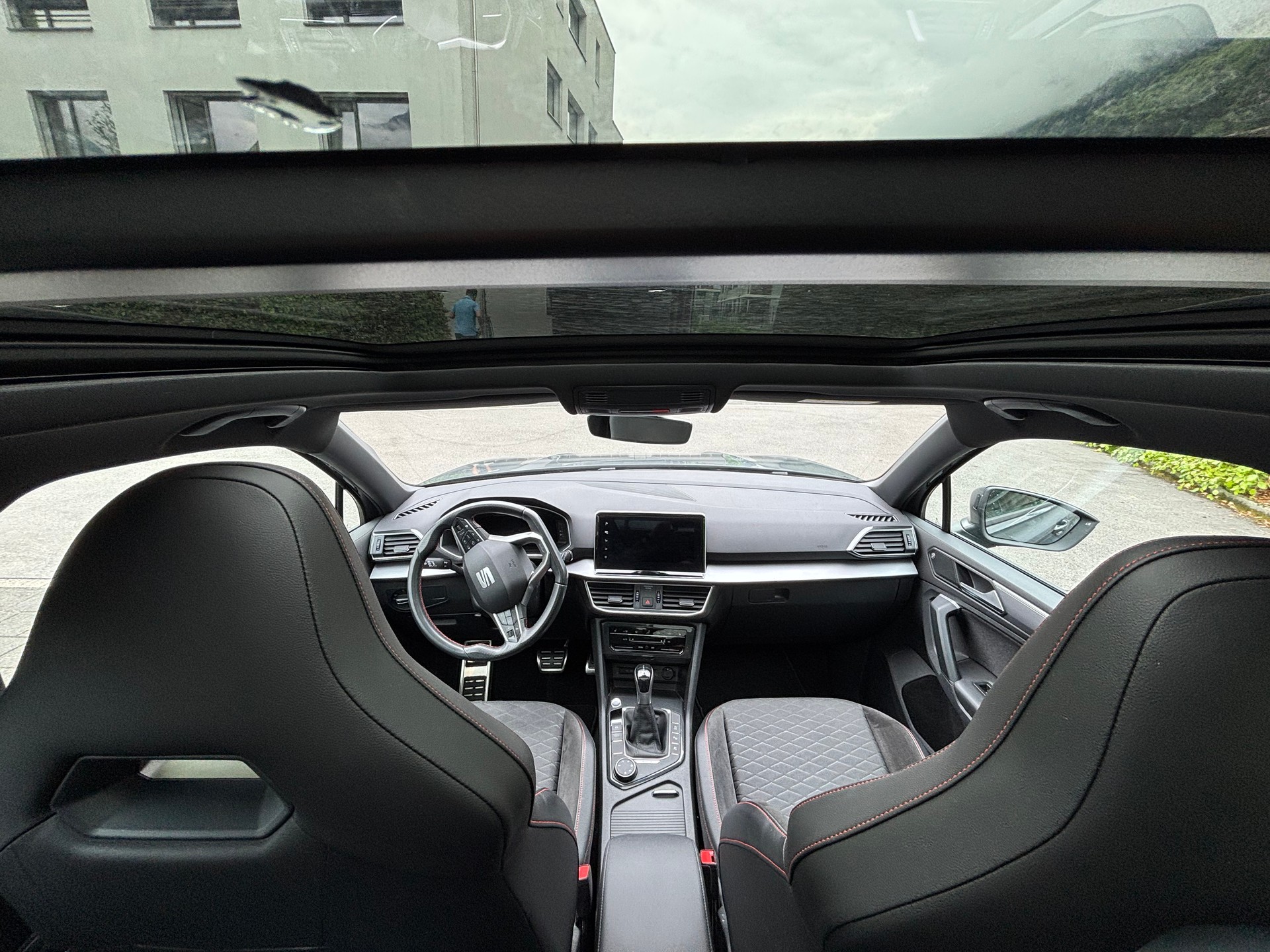 SEAT 2.0 TSI Hola FR 4Drive DSG-image-14