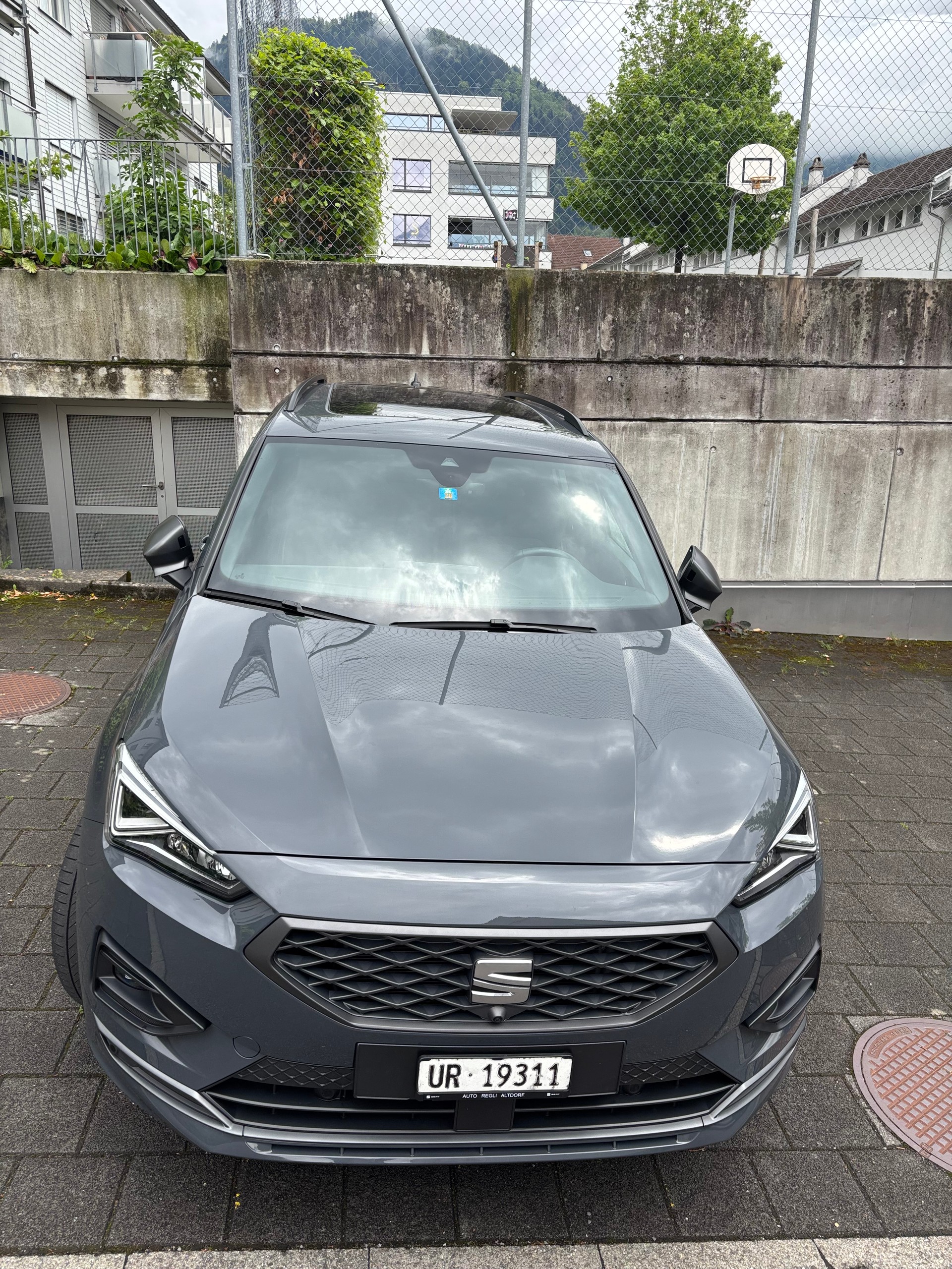 SEAT 2.0 TSI Hola FR 4Drive DSG-image-2