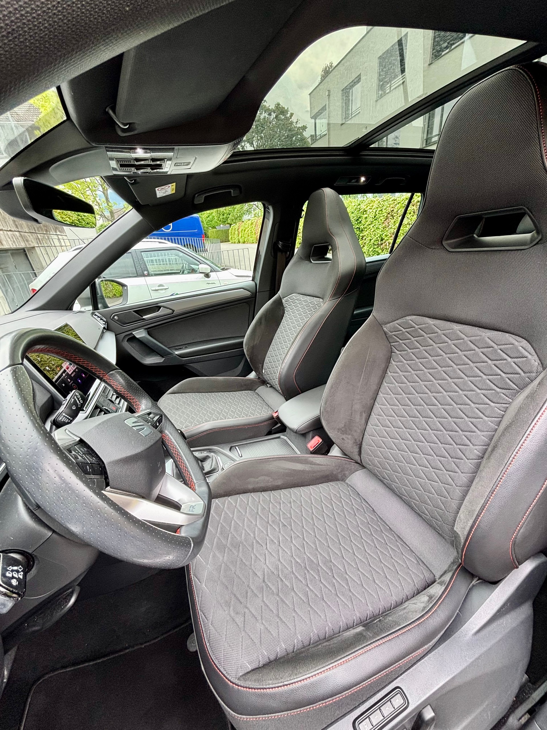 SEAT 2.0 TSI Hola FR 4Drive DSG-image-15