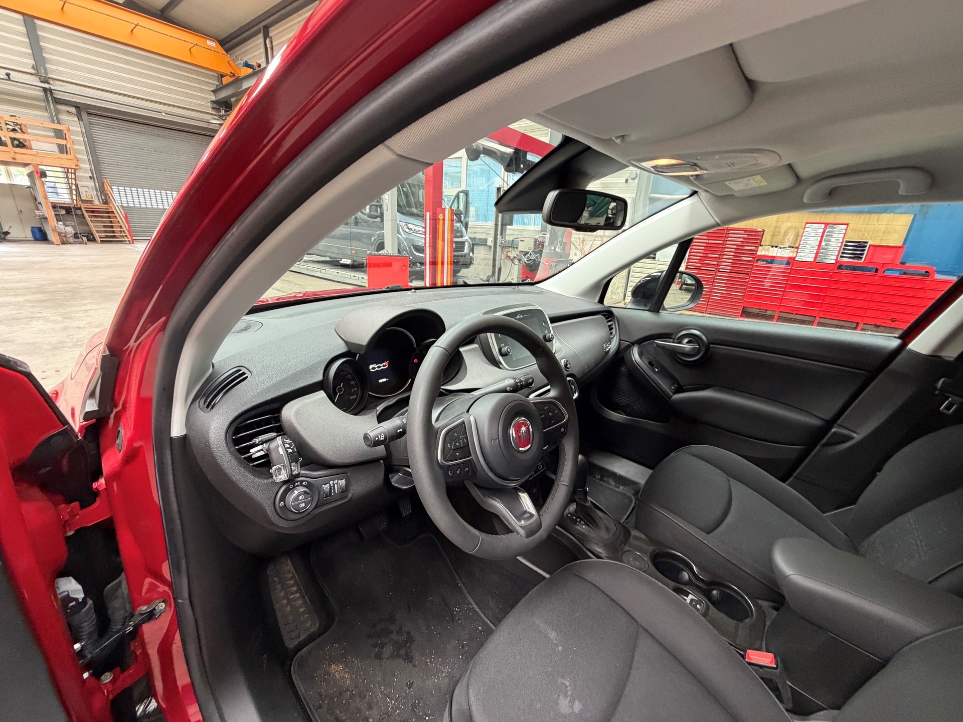 FIAT 500X 1.5 Hybrid Sport DCT-image-12