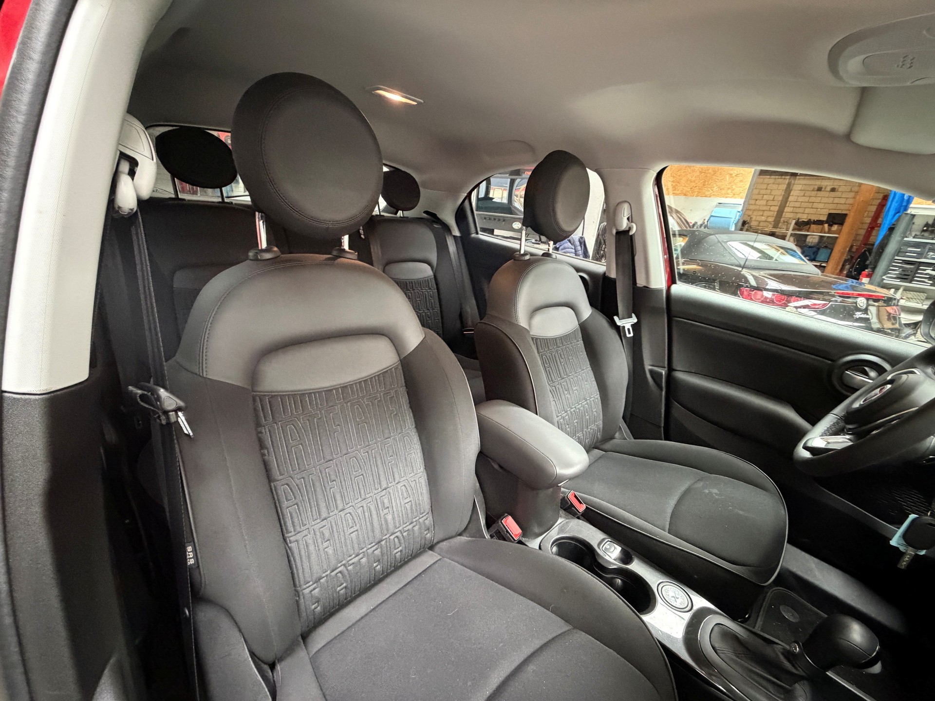 FIAT 500X 1.5 Hybrid Sport DCT-image-7