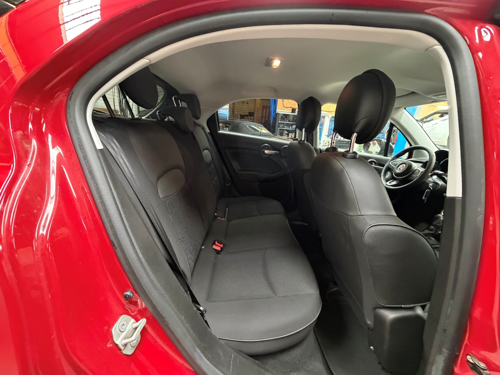 FIAT 500X 1.5 Hybrid Sport DCT-image-10