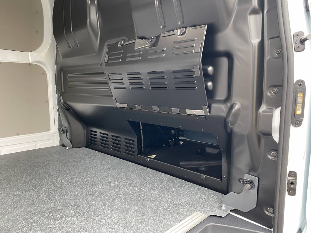 FORD Transit Custom Van 320 L1 2.0 EcoBlue 170 PS Trend 4x4-image-14