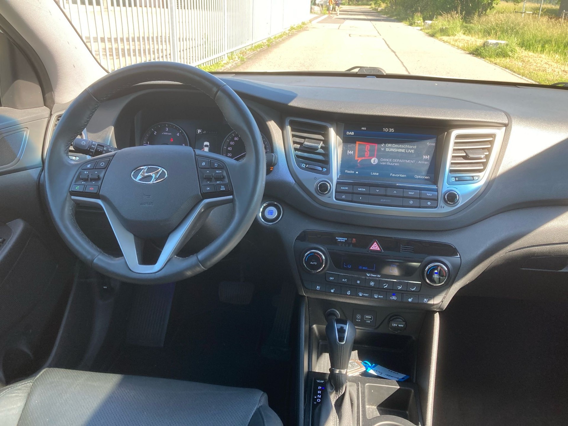 HYUNDAI Tucson 2.0 CRDI Vertex 4WD Automatic-image-10