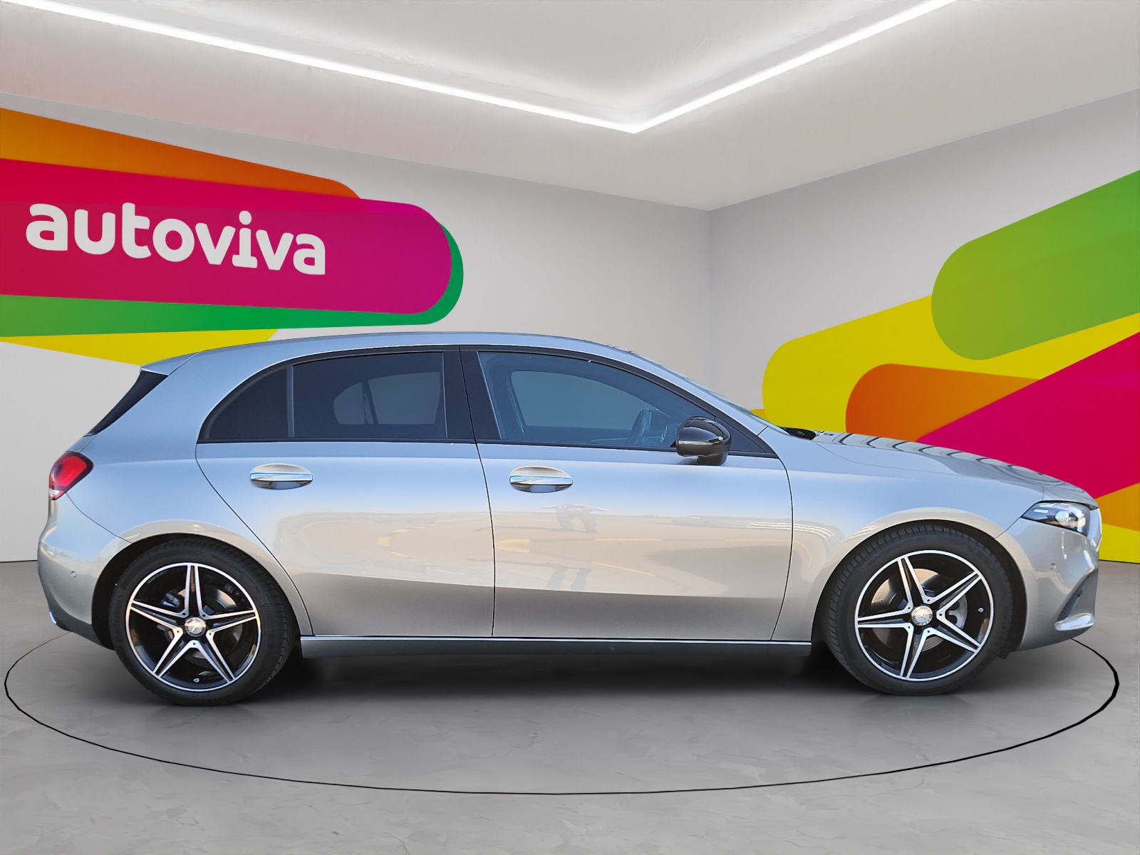 MERCEDES-BENZ A 250 4Matic Progressive 7G-DCT-showroom-element-3