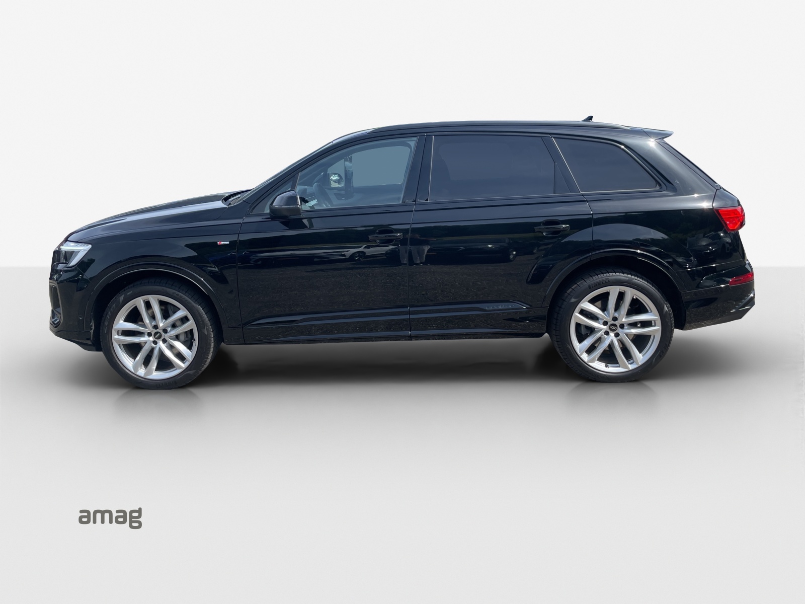 AUDI Q7 50 TDI quattro S Line tiptronic-showroom-element-1