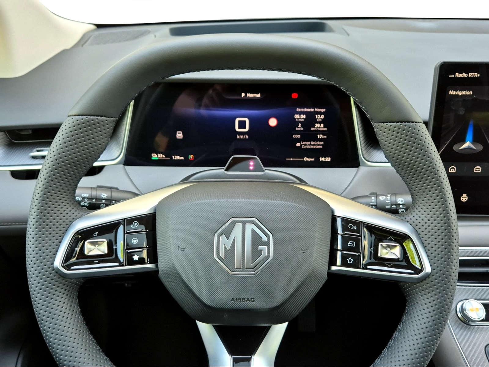 MG S6 EV 77 kWh Luxury 4WD-image-10