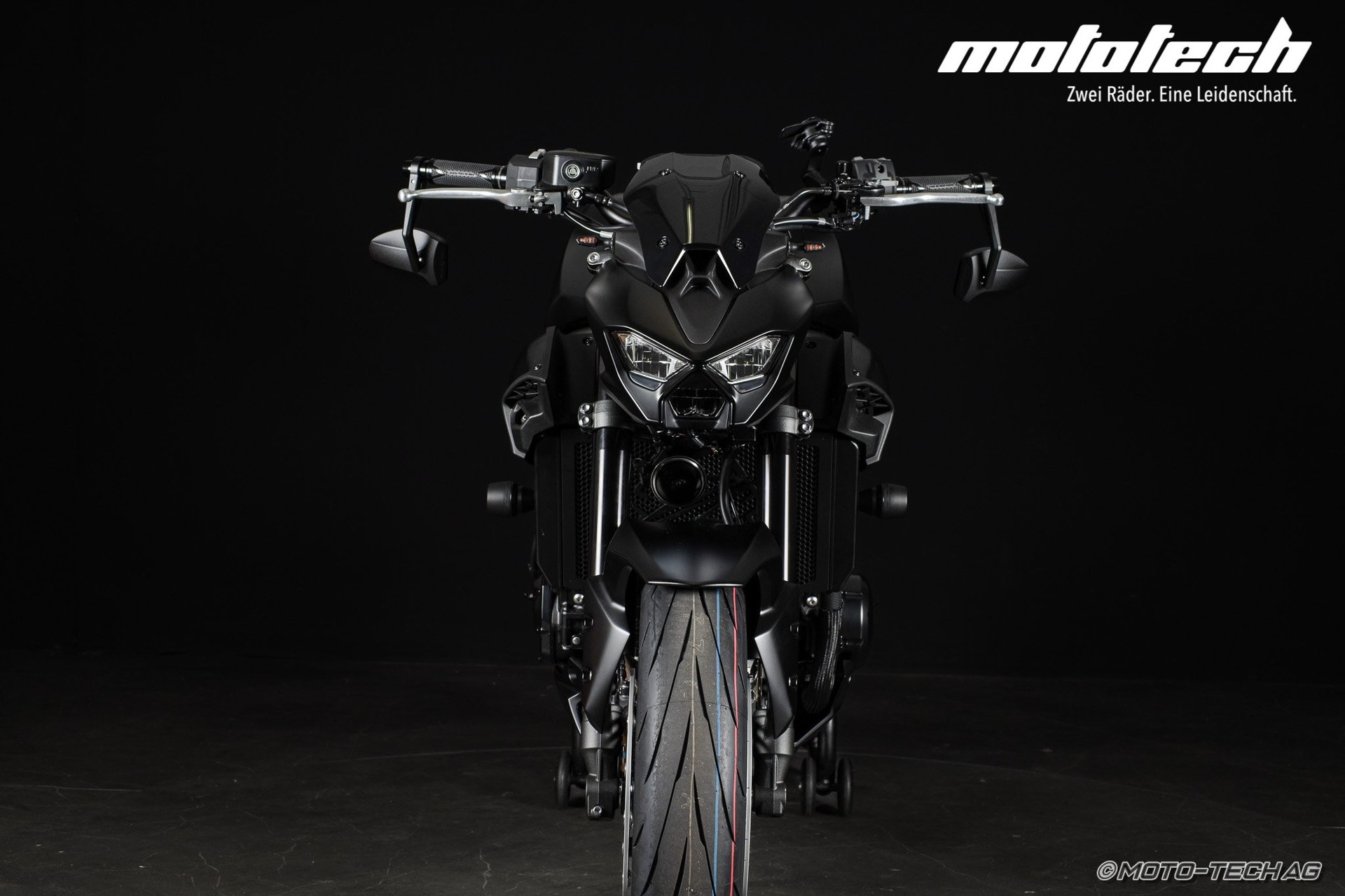 KAWASAKI Z 900 MY25 (35 / 91kW) STAGE 1 BLACK EDITION-image-6