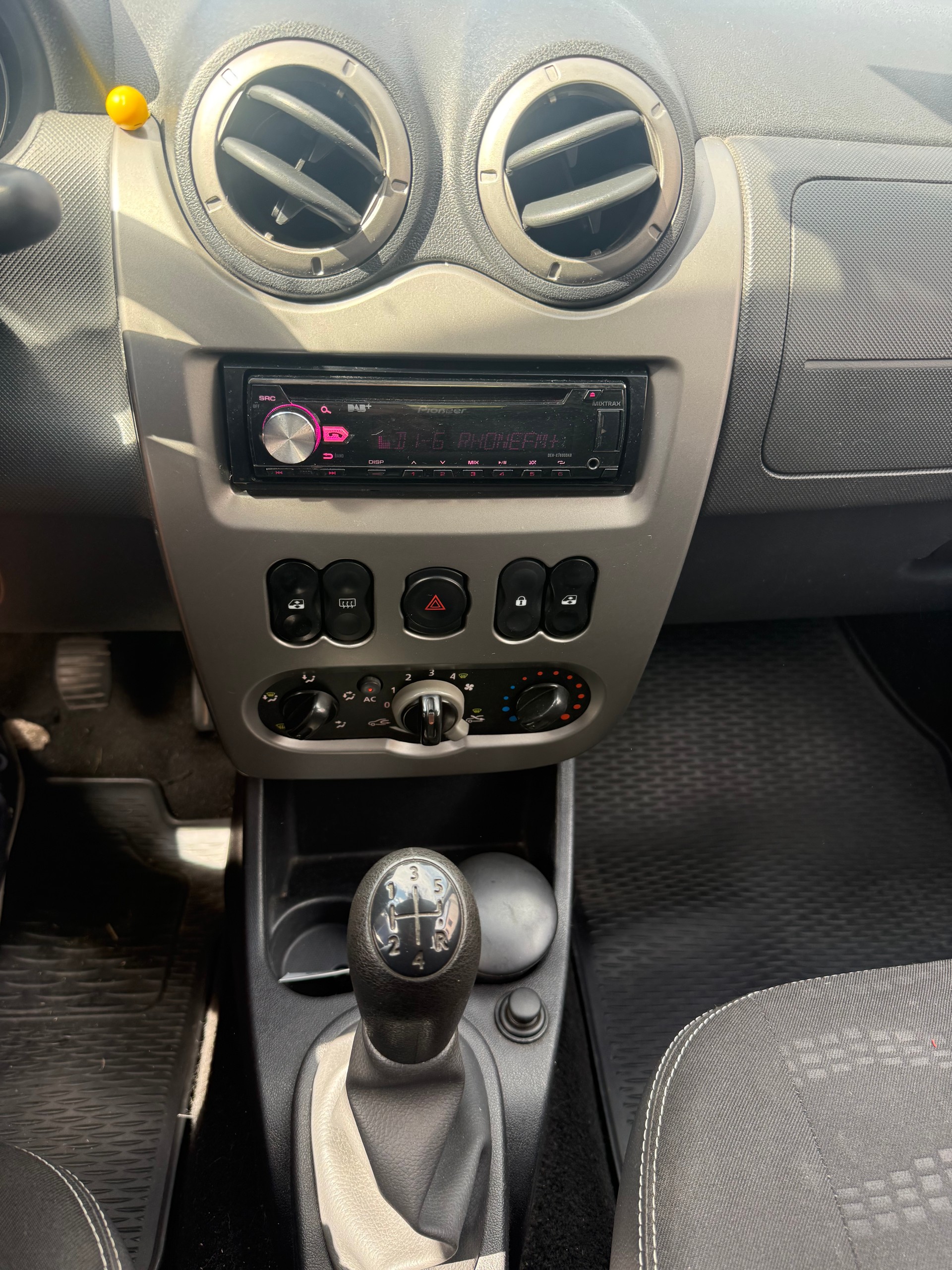 DACIA Sandero 1.5 dCi Stepway-image-6